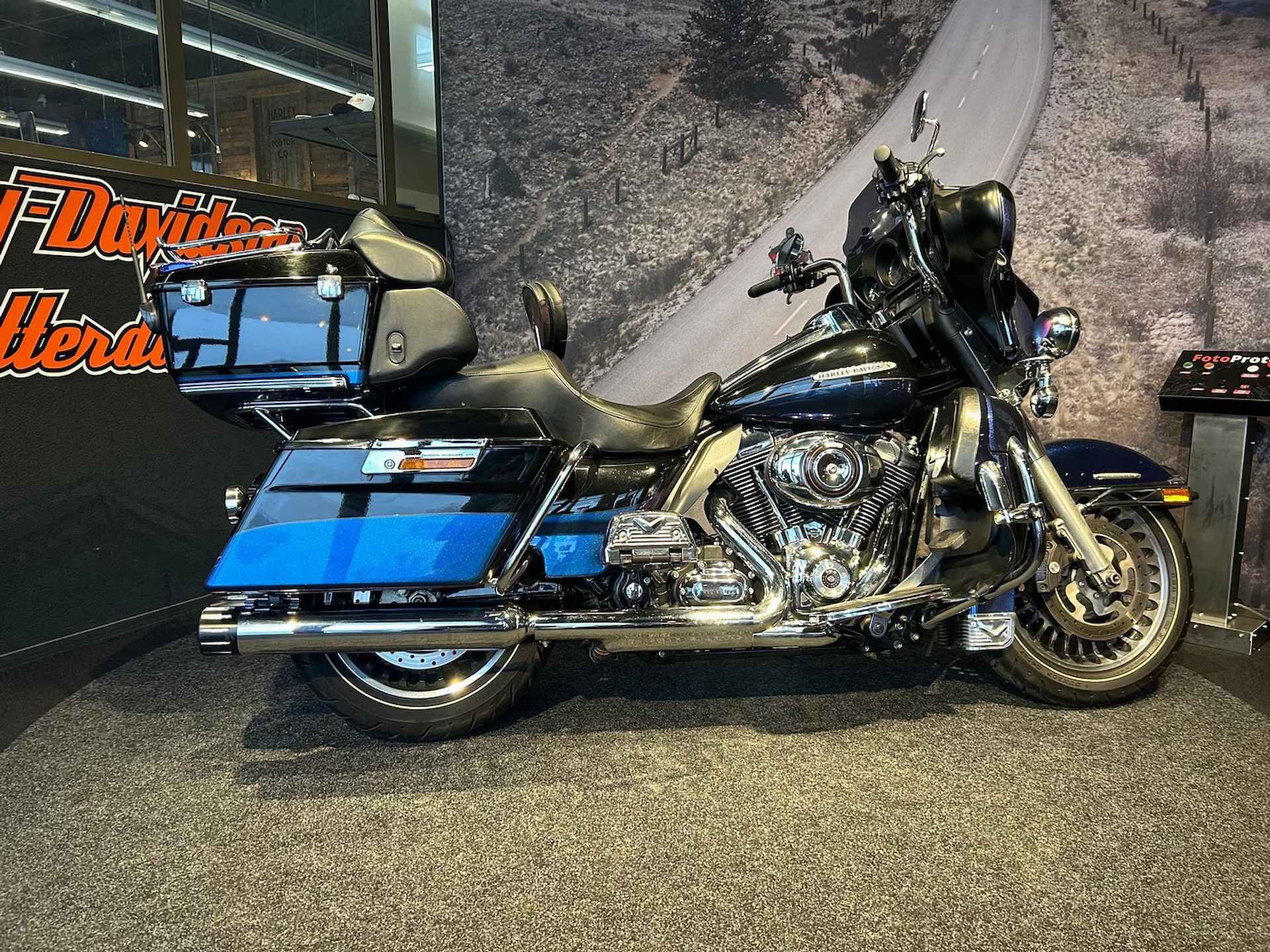 Harley-Davidson FLHTK Electra Glide Ultra LTD - 12/19