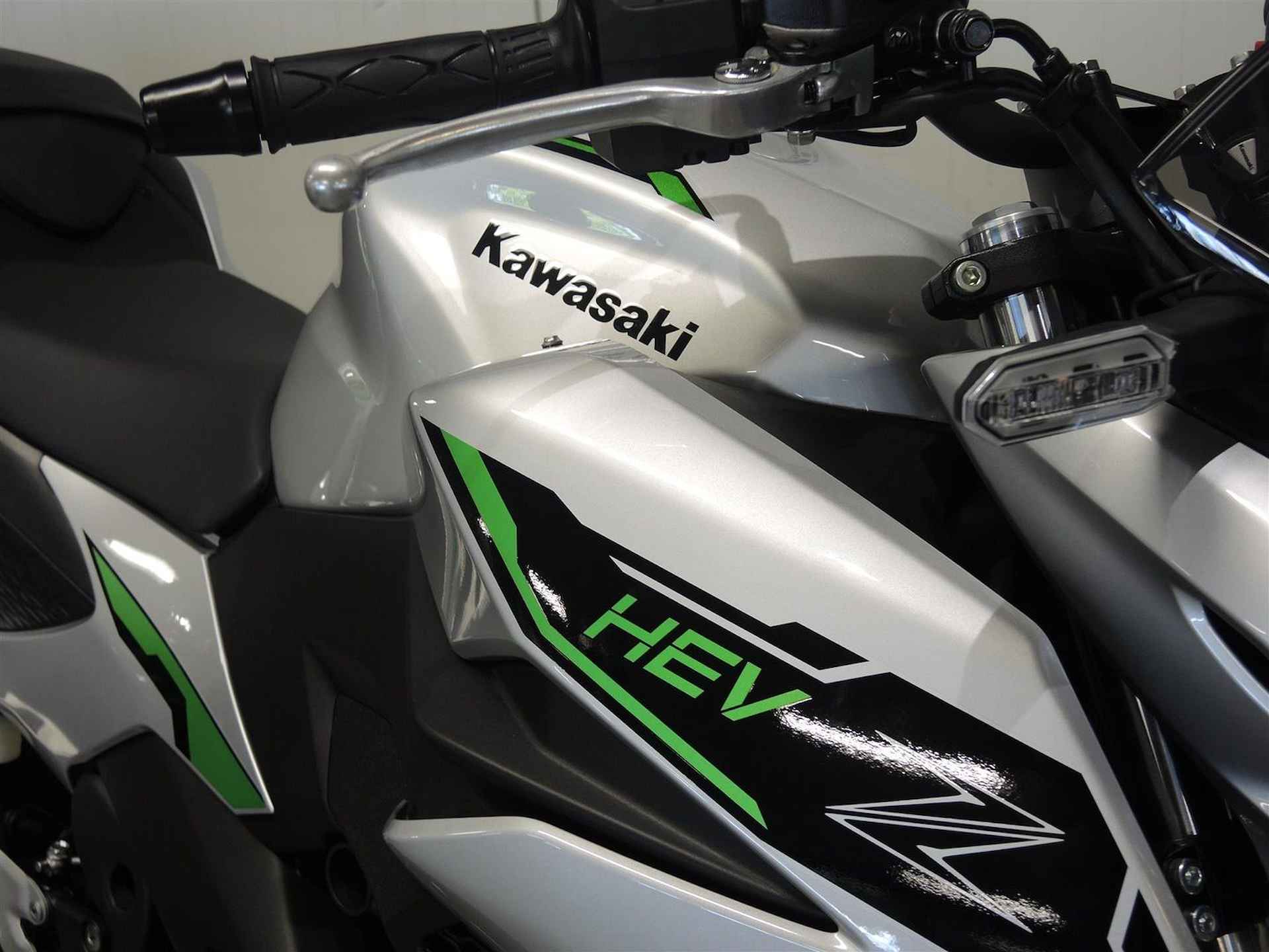 Kawasaki Z 7 Hybrid - 2024 - 5/16