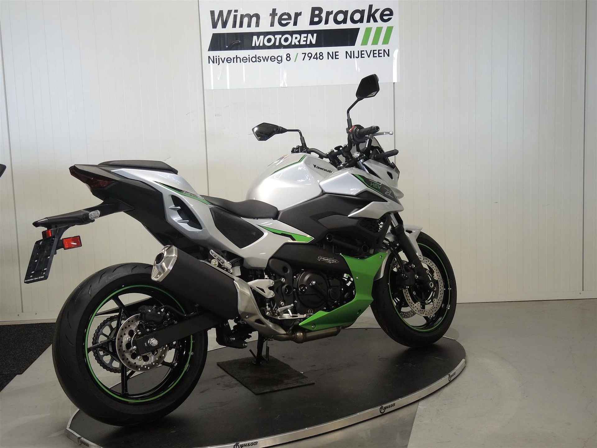 Kawasaki Z 7 Hybrid - 2024 - 12/16