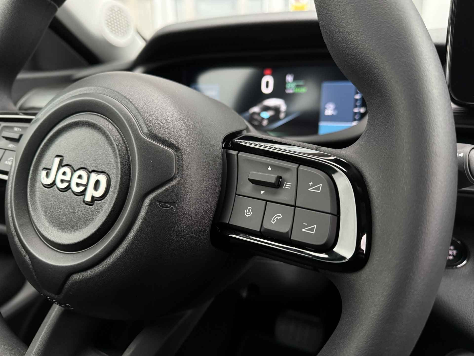 Jeep Avenger Longitude Business Pack 54kWh | €2.000,- SEPP | Sensoren Achter | Cruise Control | Carplay | Navi - 34/39