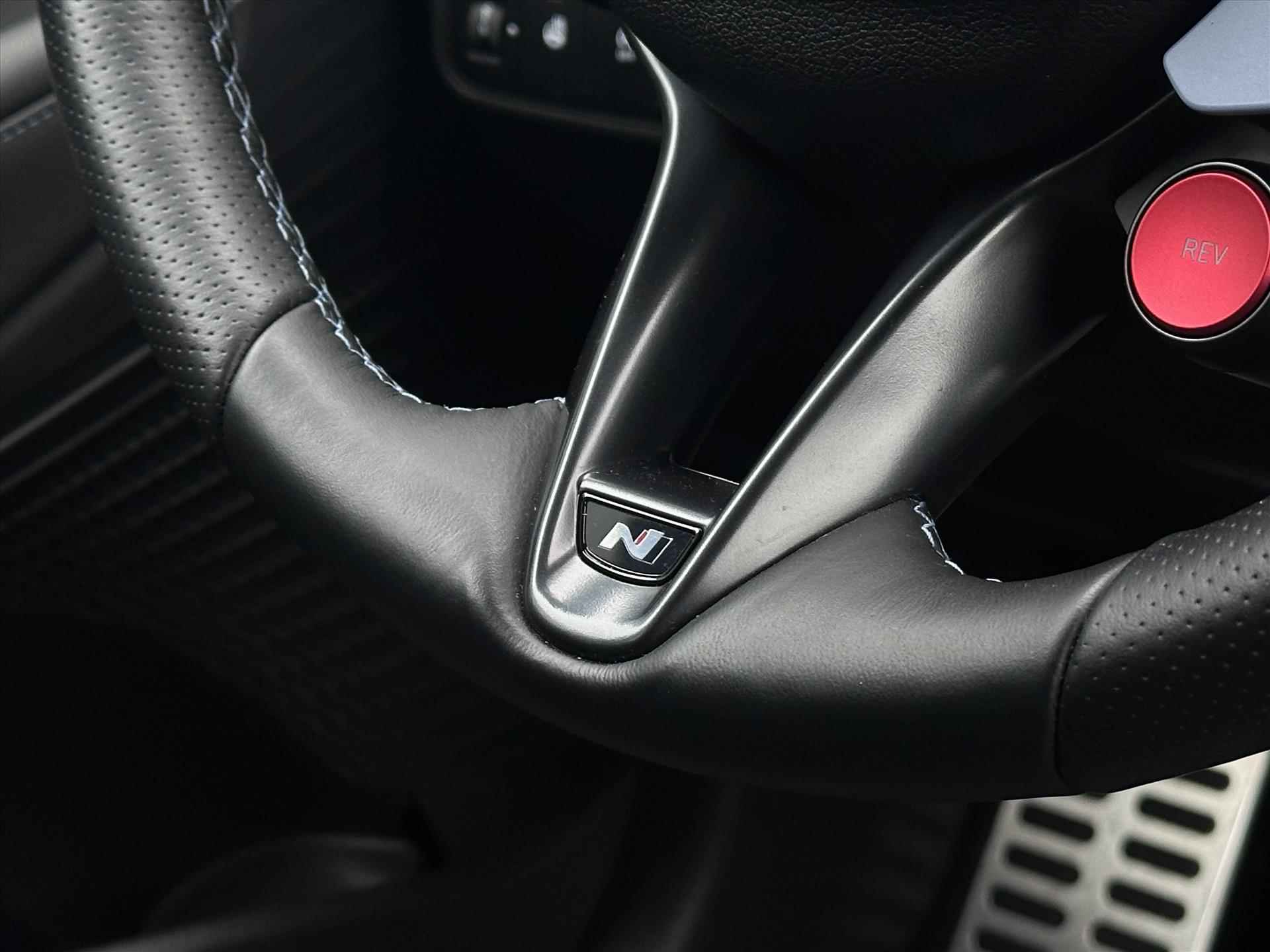 Hyundai I 20 1.6T-GDI 204pk N-Performance | Maxton Design Pack | Bose | Navigatie | stoelverwarming | Winterset | - 27/45