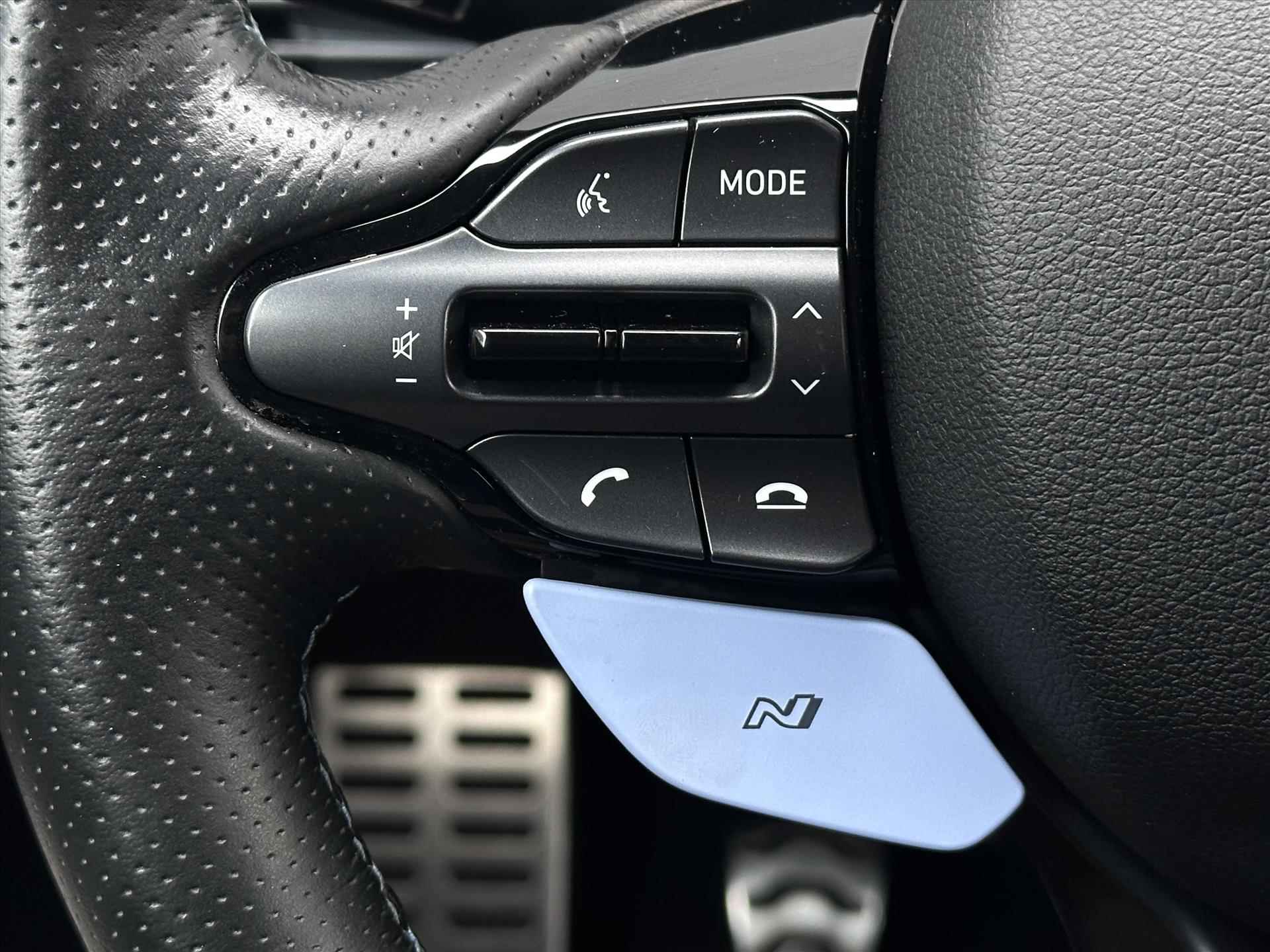 Hyundai I 20 1.6T-GDI 204pk N-Performance | Maxton Design Pack | Bose | Navigatie | stoelverwarming | Winterset | - 31/45