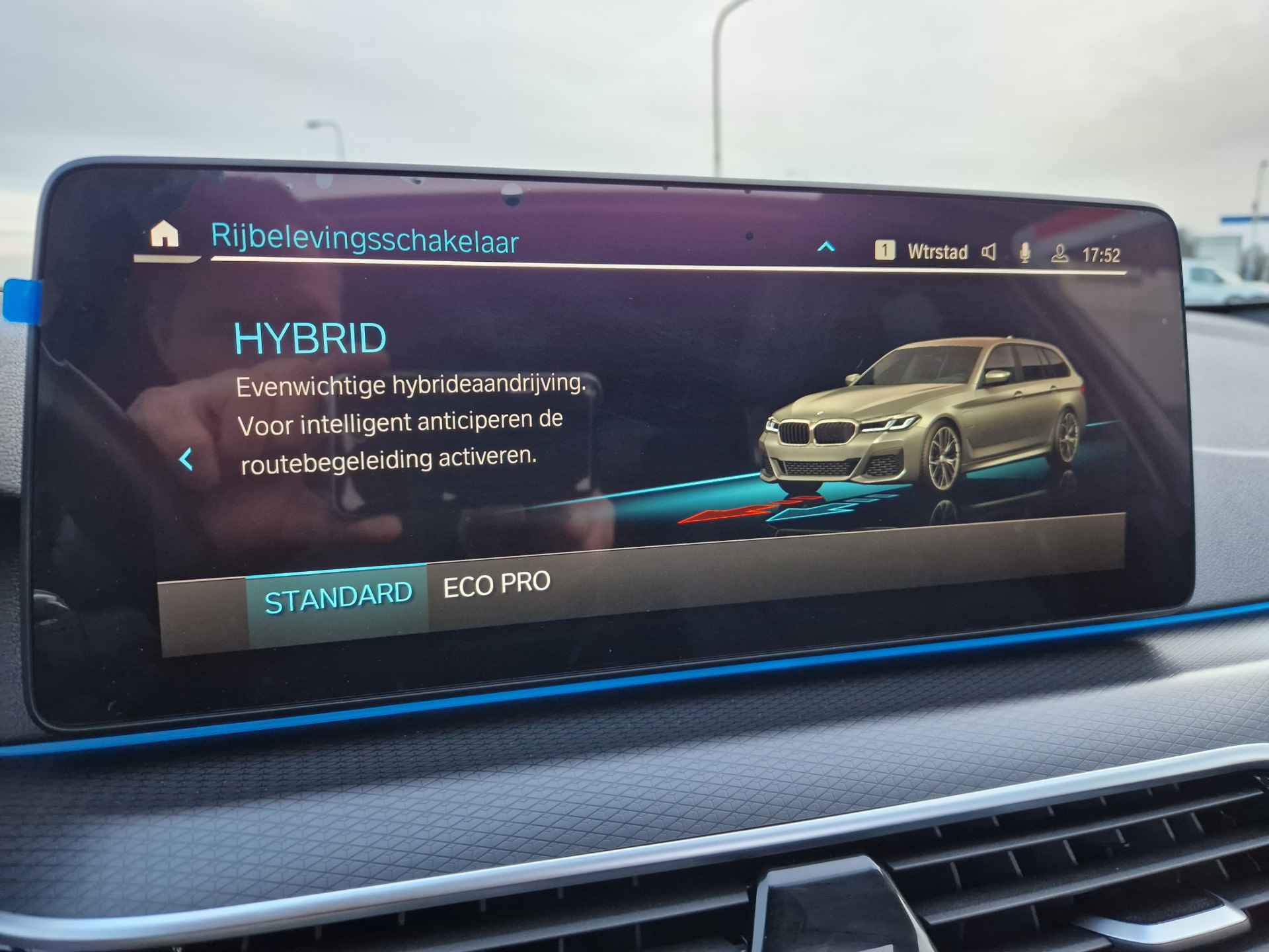 BMW 5 Serie Touring 530e Business Edition Plus Hybrid | ECC | STOELVERW | LEER | CAMERA | PANO | ELEKTR. TREKHAAK | NAVI - 46/54