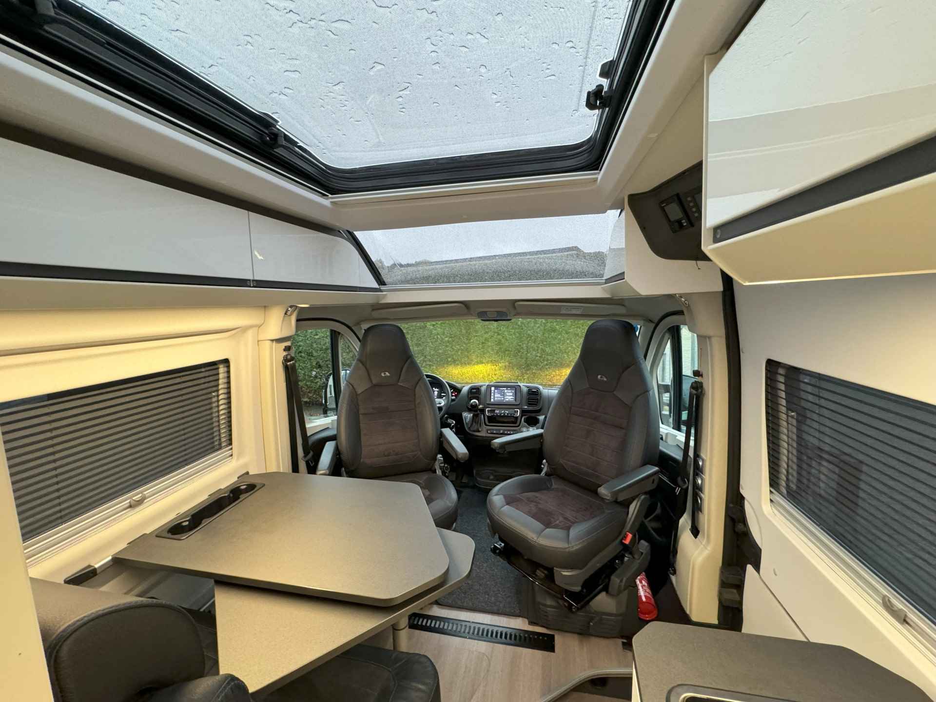 Adria Twin Supreme 640 SLB 140 pk AUTOMAAT 9-Traps Euro6 Fiat Ducato **Enkele lengtebedden/4 zitplaatsen/Luifel/Trekhaak/Lithium/XL-Sk - 20/28