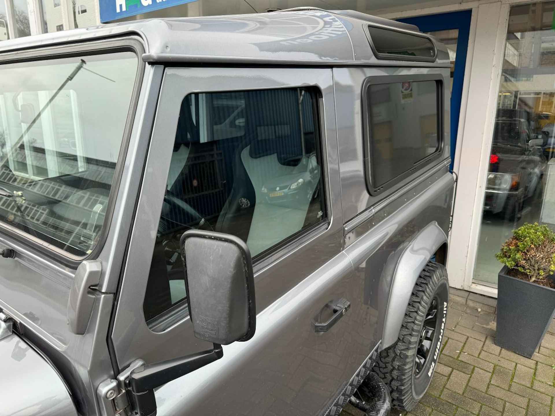 LAND ROVER Defender 2.2 D SW 90 Commercial I Lier I Cruise control I BTW auto - 6/32