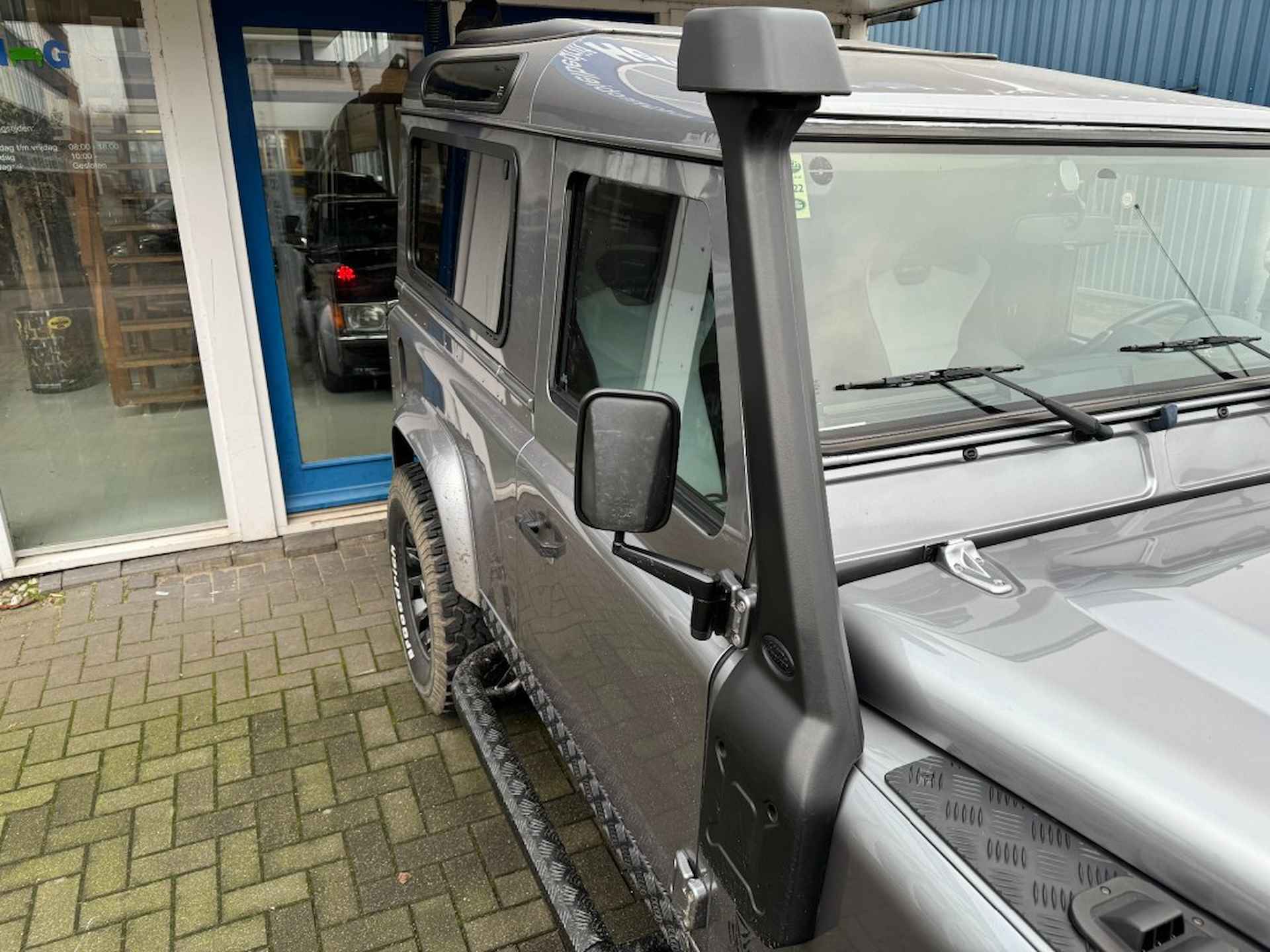 LAND ROVER Defender 2.2 D SW 90 Commercial I Lier I Cruise control I BTW auto - 20/32