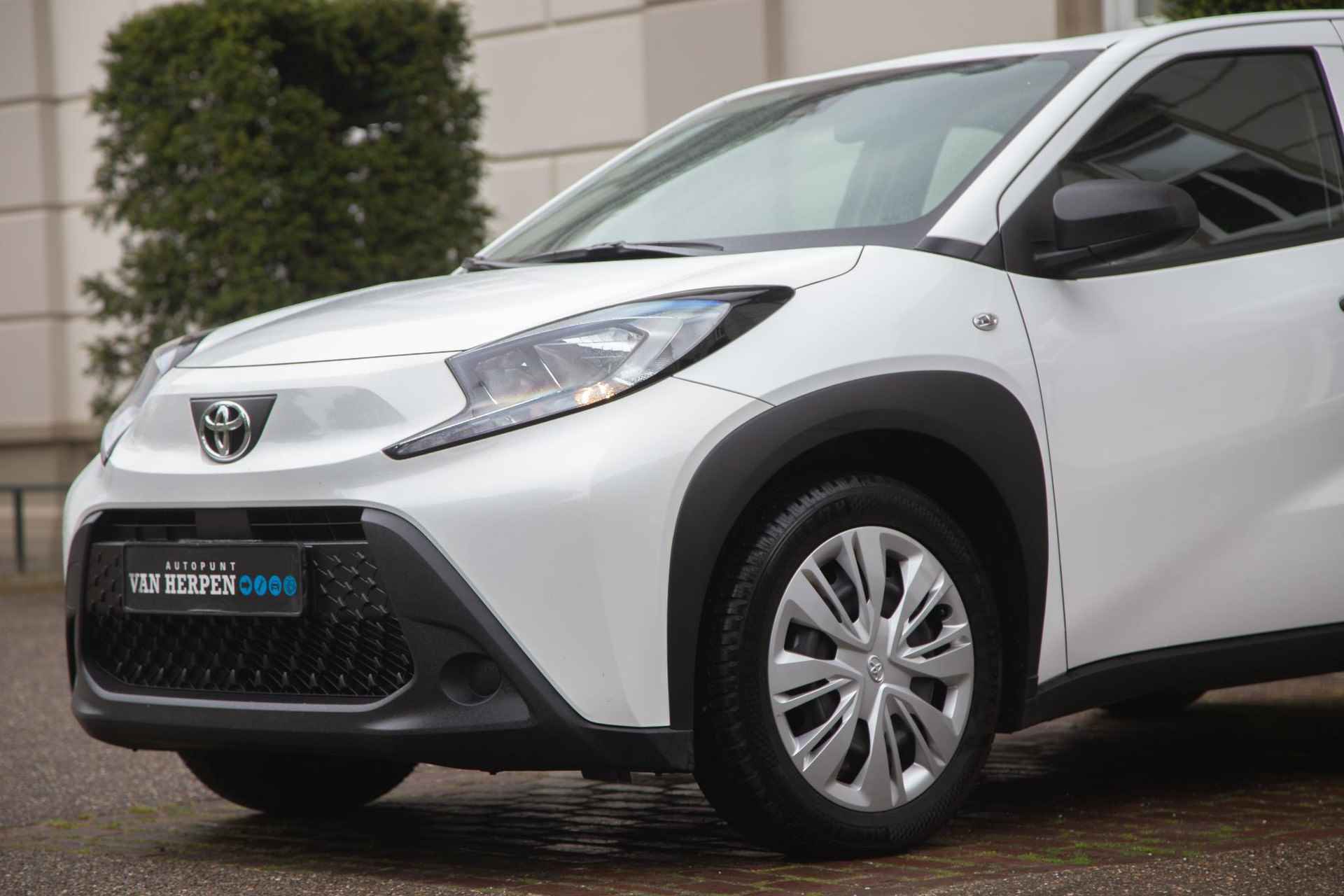 Toyota Aygo X 1.0 VVT-i MT Adaptive Cruise | Bluetooth | Airco - 11/34