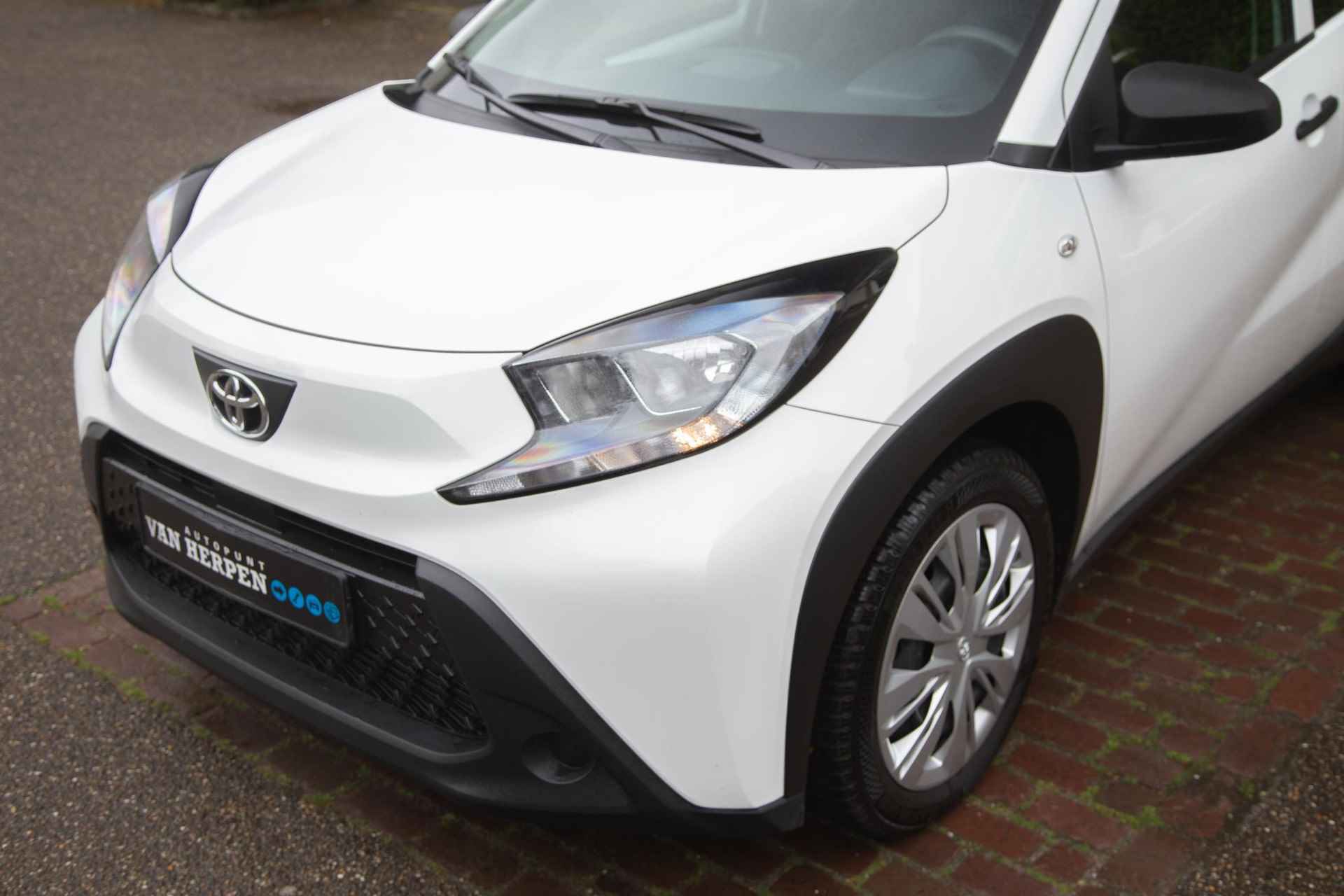 Toyota Aygo X 1.0 VVT-i MT Adaptive Cruise | Bluetooth | Airco - 14/34