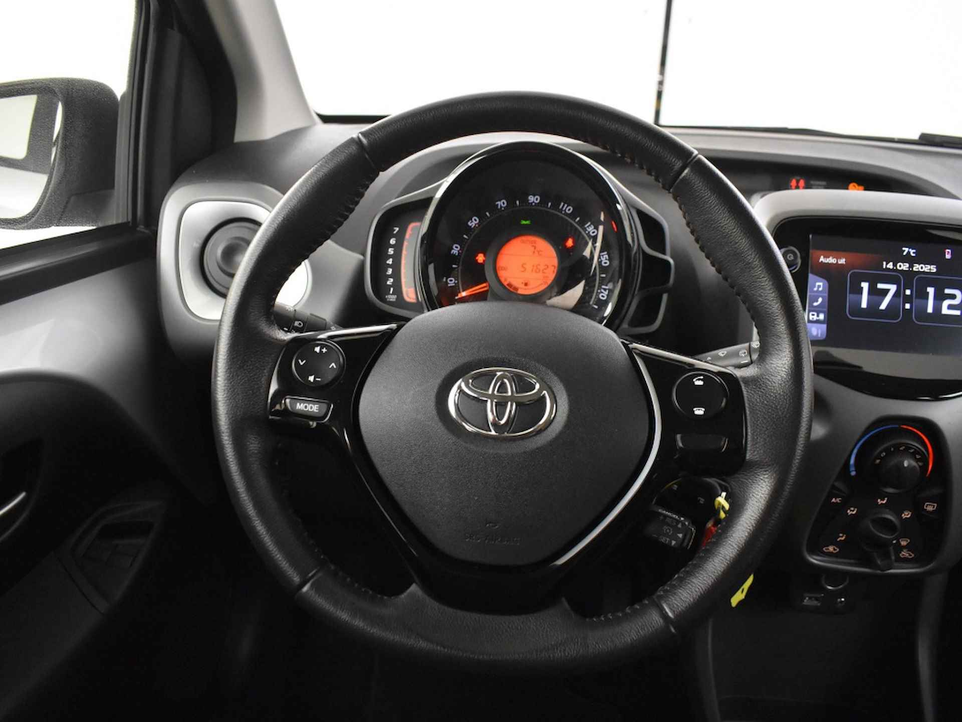 Toyota Aygo | Private lease vanaf € 309,-  1.0 VVT-i x-play | Camera - 14/26