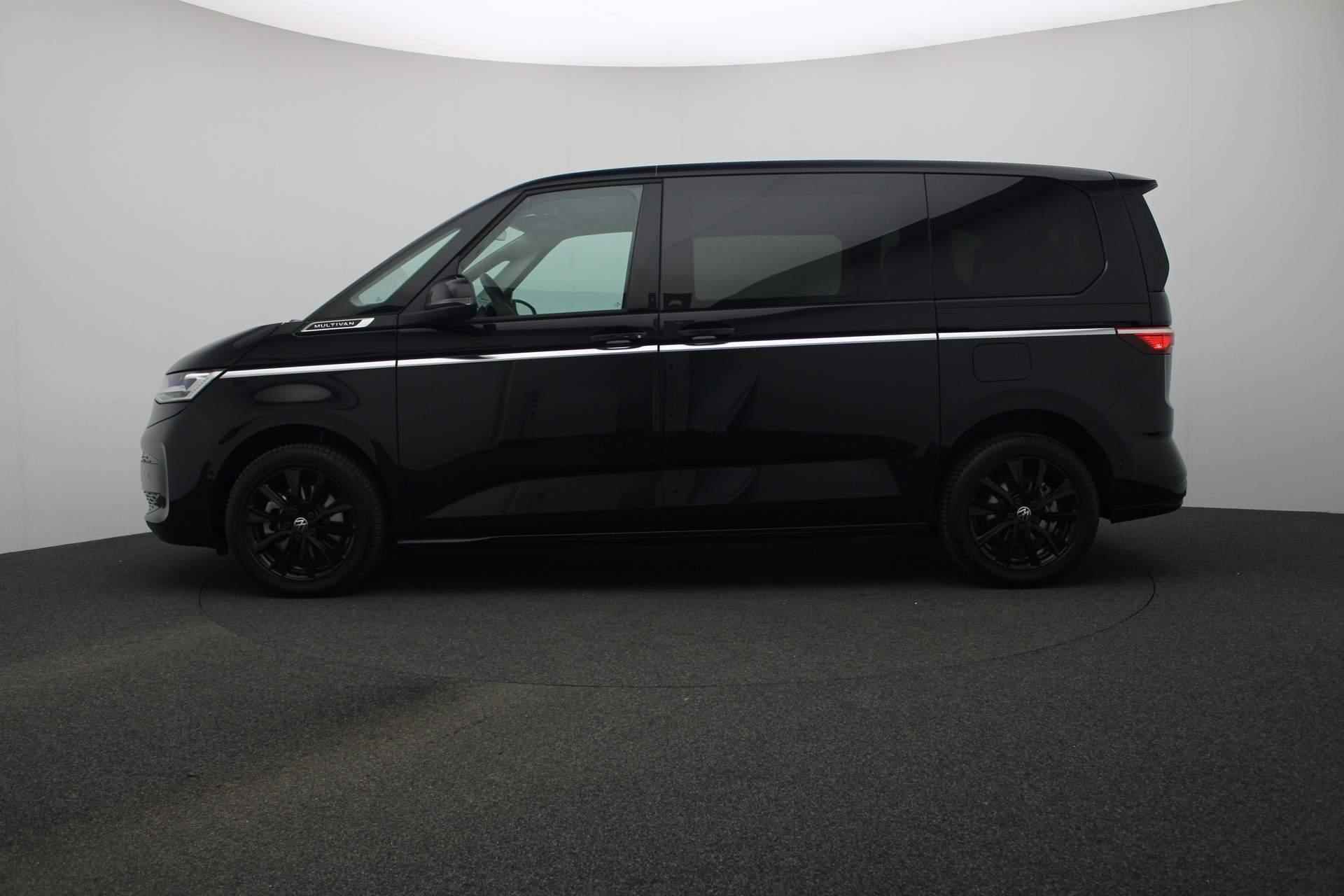 Volkswagen Multivan 7 pers. 1.4 218PK DSG eHybrid L1H1 Style | Trekhaak | Elektr. schuifdeuren | Leder/alcantara | HUD | Camera | Stoelverwarming | Navi | Standkachel - 20/44