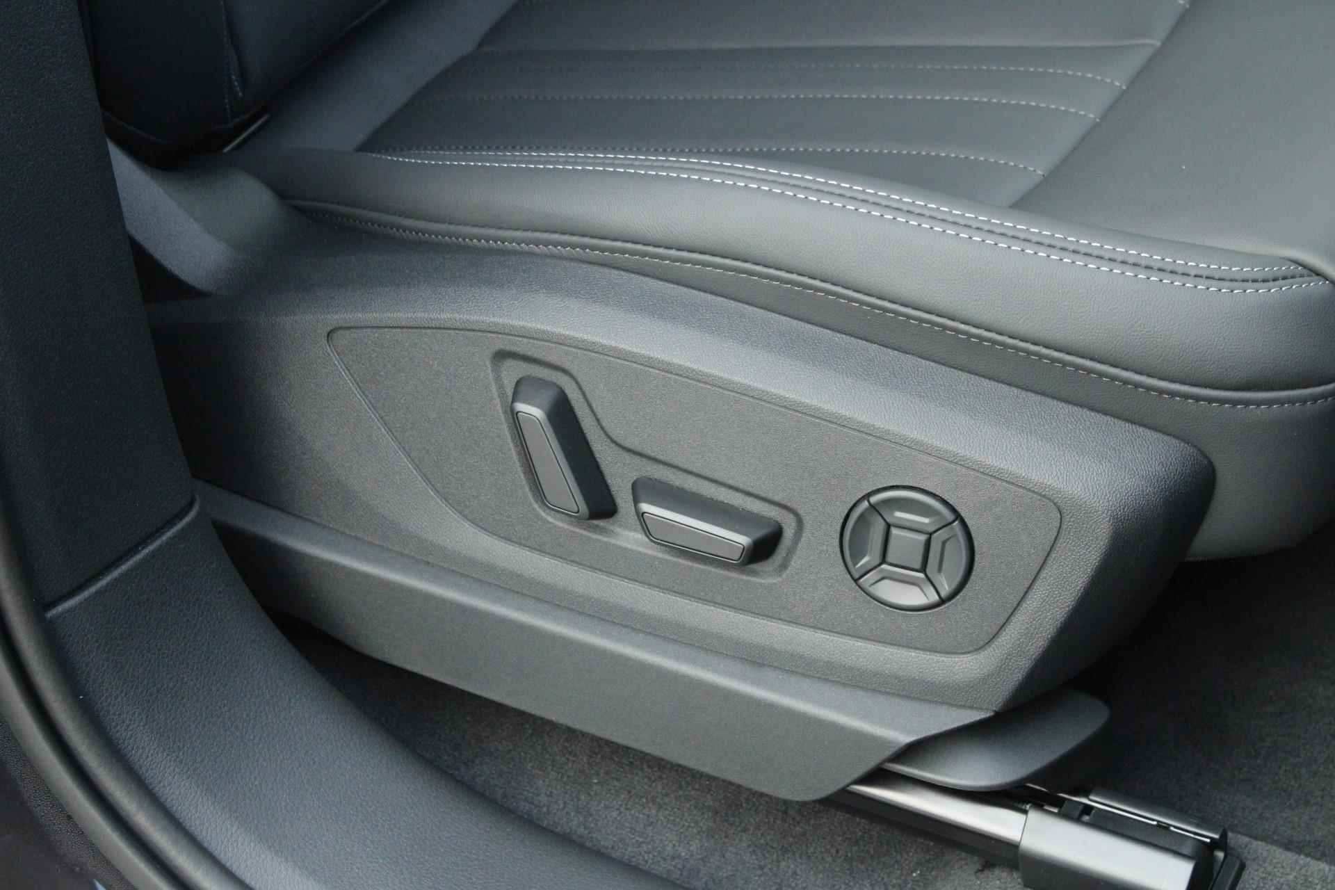 Audi Q8 e-tron 50 quattro 340pk Advanced Edition 95 kWh | Extra Getint Glas | LMV 20'' - 23/52