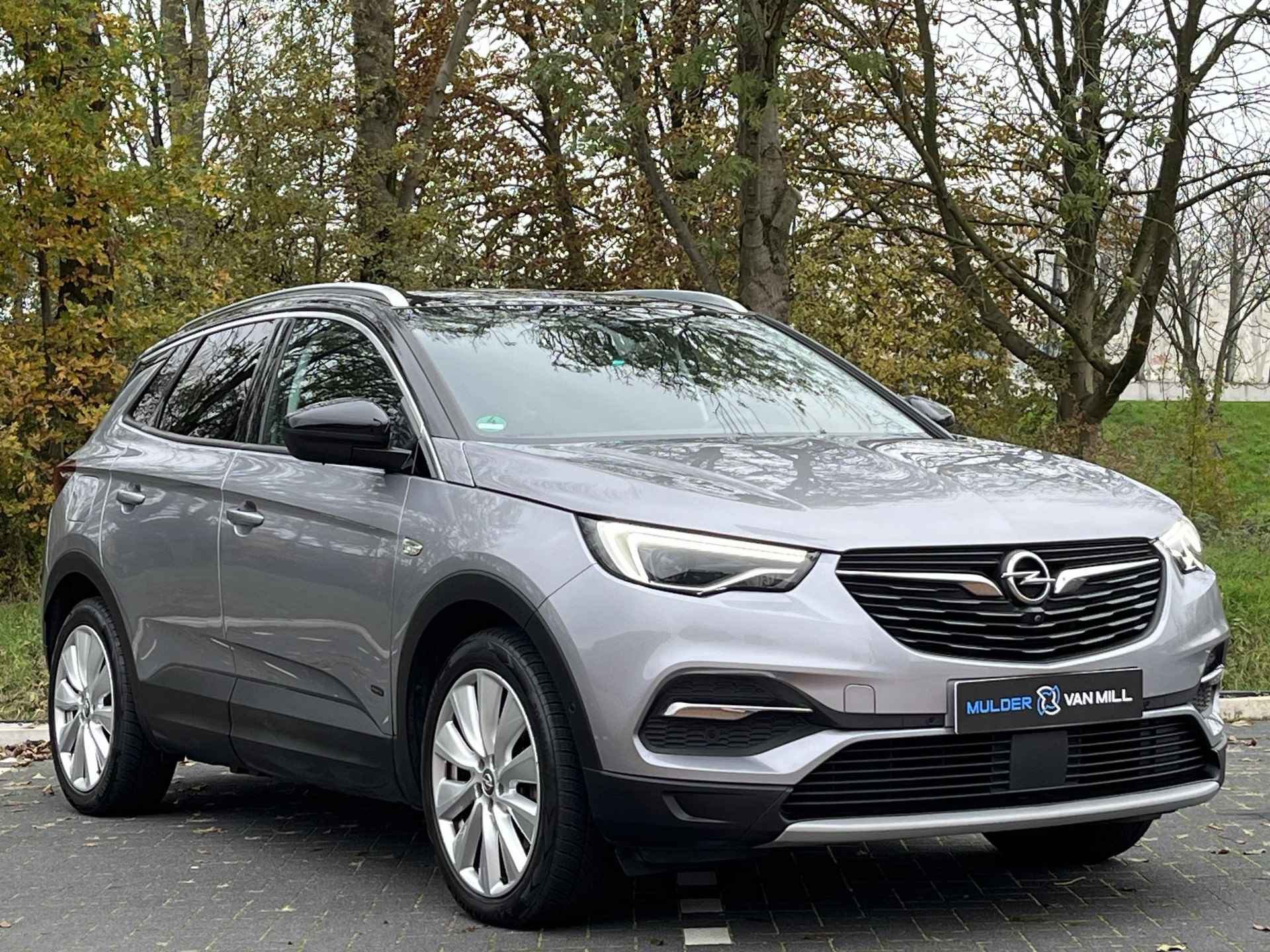 Opel Grandland X 1.6 Turbo HYbrid4 300 pk 4x4 Innovation |AGR-COMFORTSTOEL|KEYLESS ENTRY|360° CAMERA|ELEK. ACHTERKLEP|DAB+|ISOFIX| - 5/59