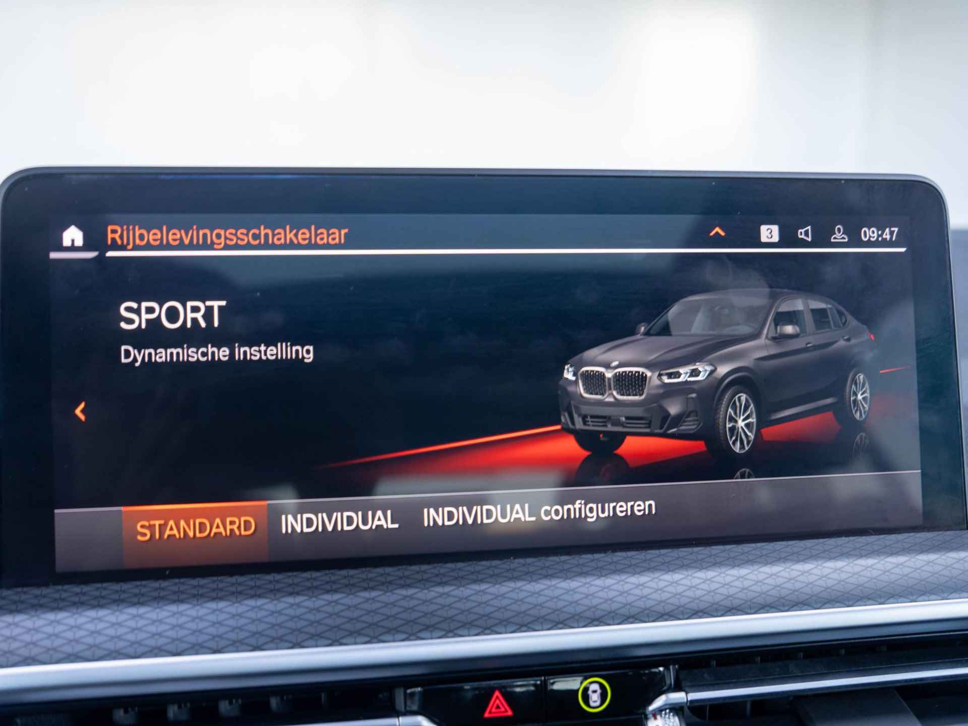 BMW X4 xDrive20i M-Sportpakket | High Executive | Laserlight | 20 inch | HiFi | Glazen schuif-kantel dak - 26/32