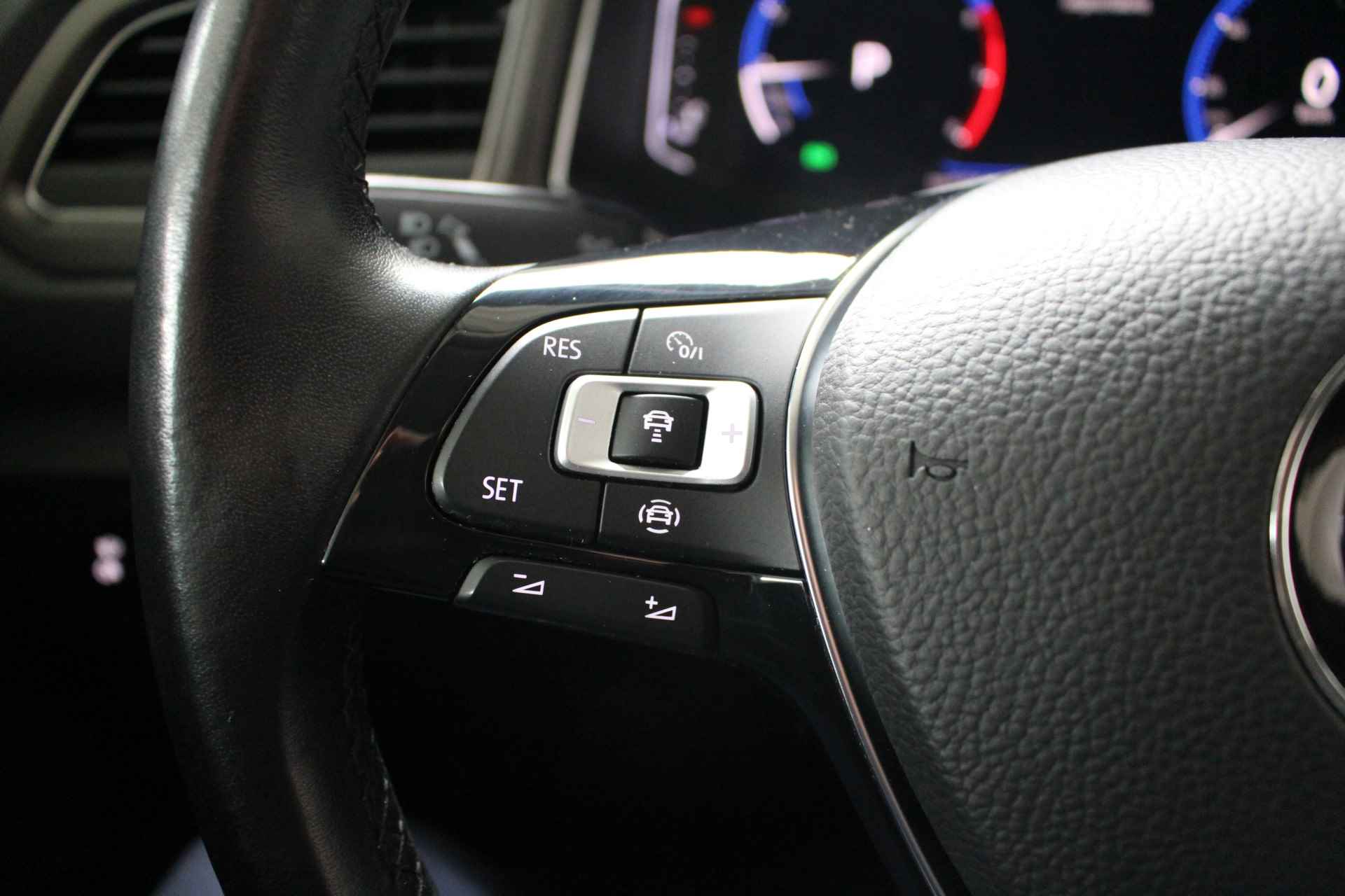 Volkswagen T-Roc 1.5 TSI Style DSG Navigatie | Virtual Cockpit | Achteruitrijcamera | - 13/20