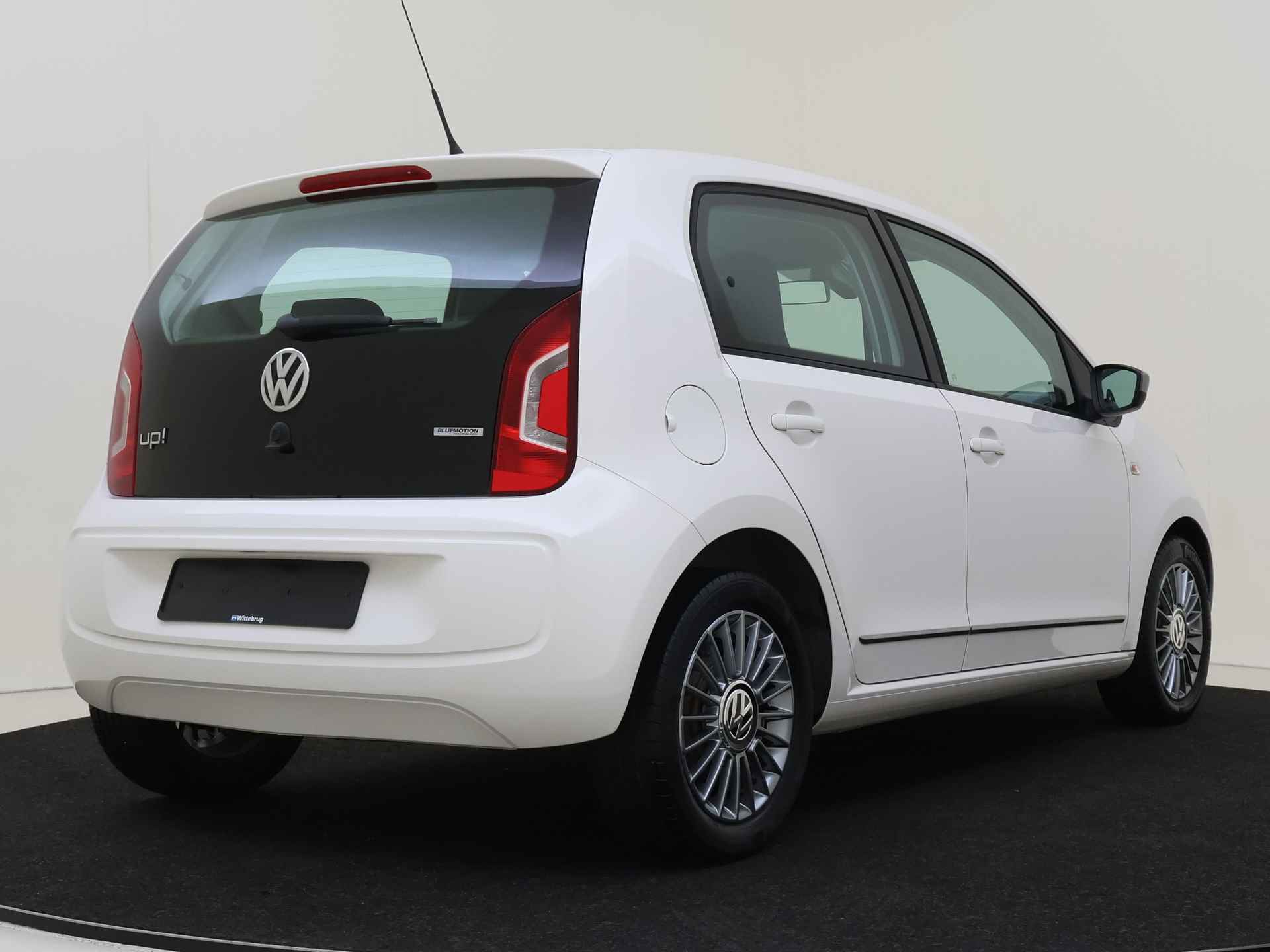 Volkswagen up! 1.0 cheer up! BlueMotion | Airconditioning | Lichtmetalen Velgen - 11/25