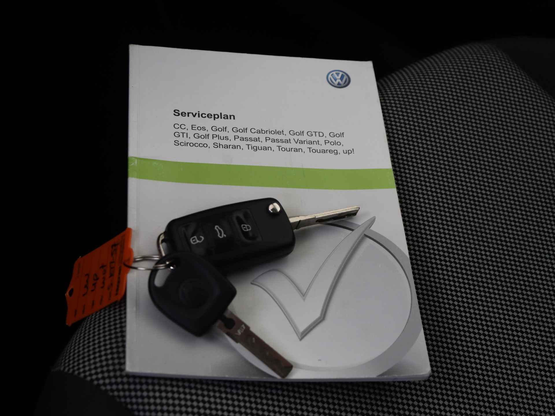 Volkswagen up! 1.0 cheer up! BlueMotion | Airconditioning | Lichtmetalen Velgen - 18/25