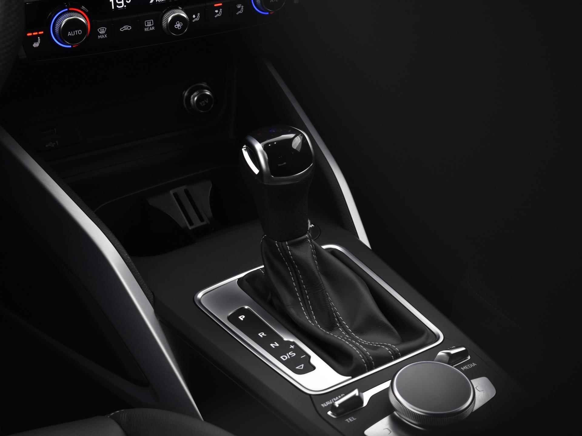 Audi Q2 35 Tfsi 150pk S-tronic S Edition | Cruise Control | P-Sensoren | Camera | Navi | DAB | Smartphone Interface | 17'' Inch | Garantie t/m 13-06-2027 of 100.000km - 26/31