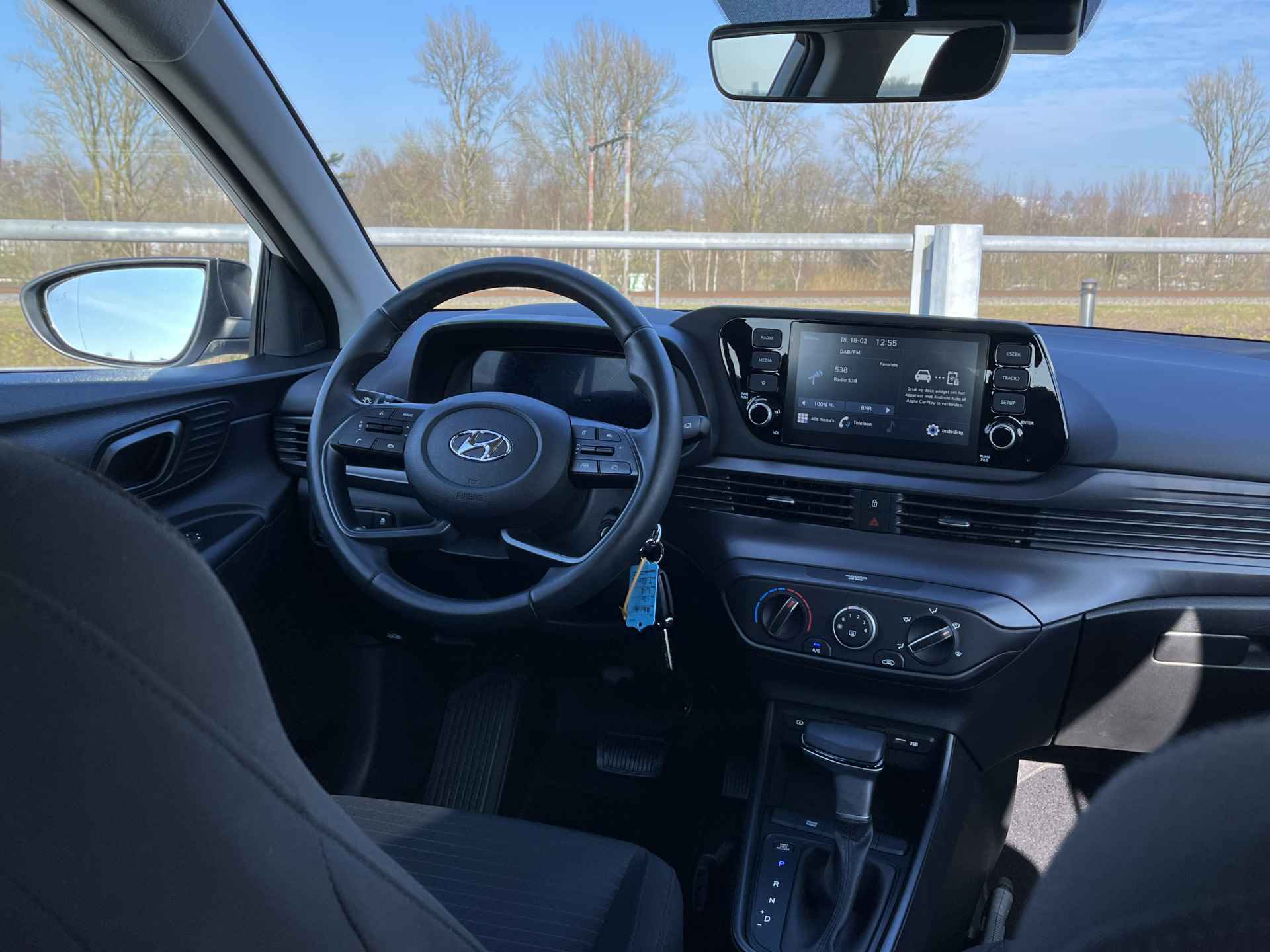 Hyundai i20 1.0 T-GDI Comfort | Camera | Apple Carplay | Zwart Dak - 16/37