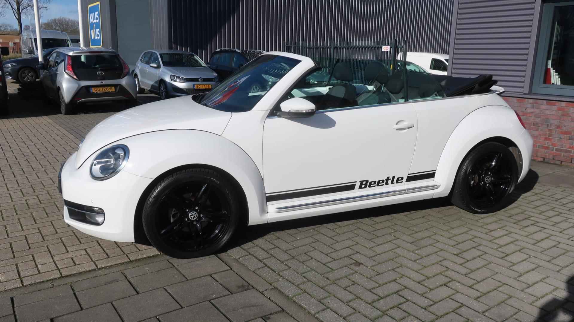 Volkswagen Beetle Cabriolet 1.2 TSI Design BlueMotion - 6/43