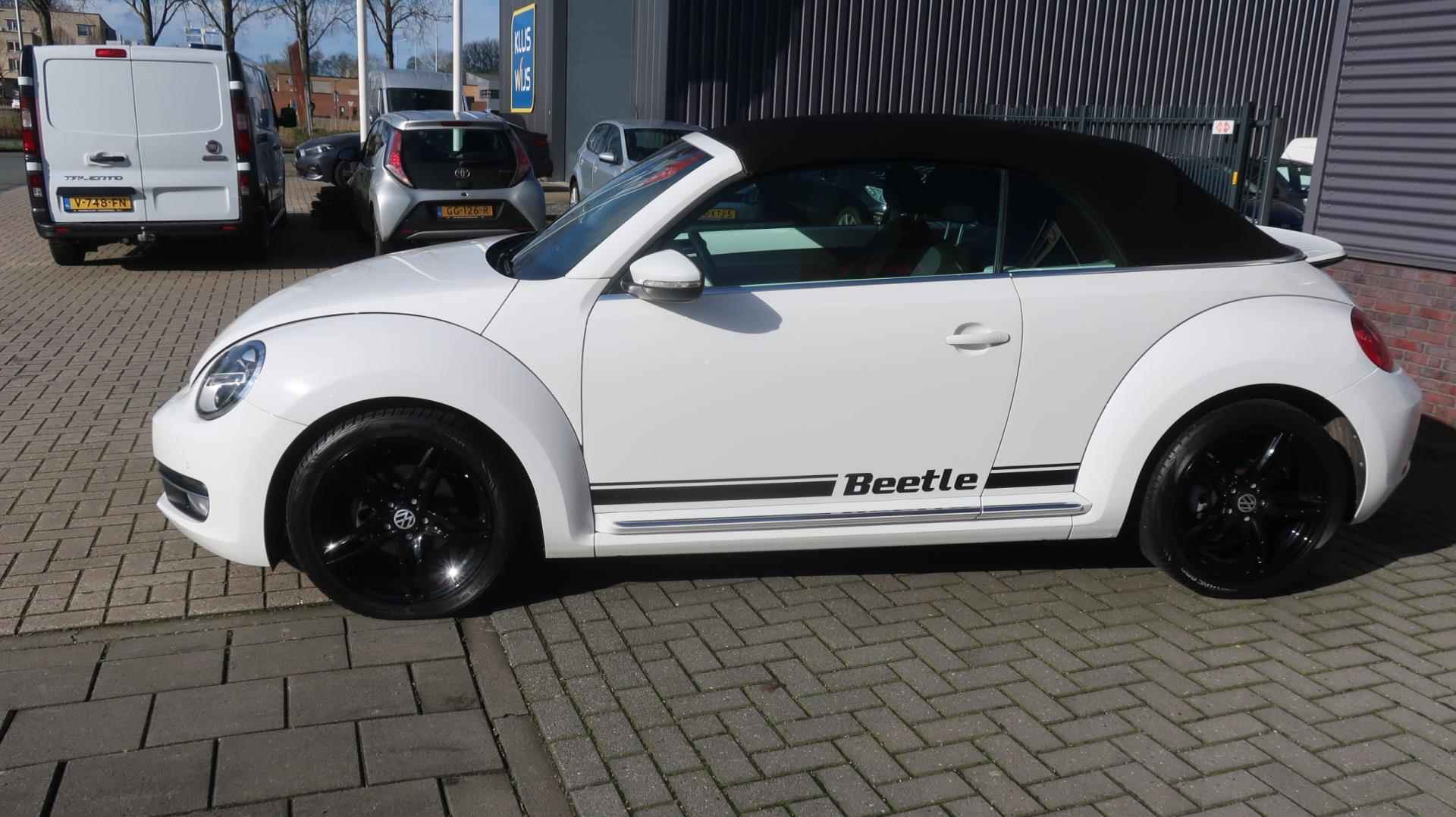 Volkswagen Beetle Cabriolet 1.2 TSI Design BlueMotion - 13/43