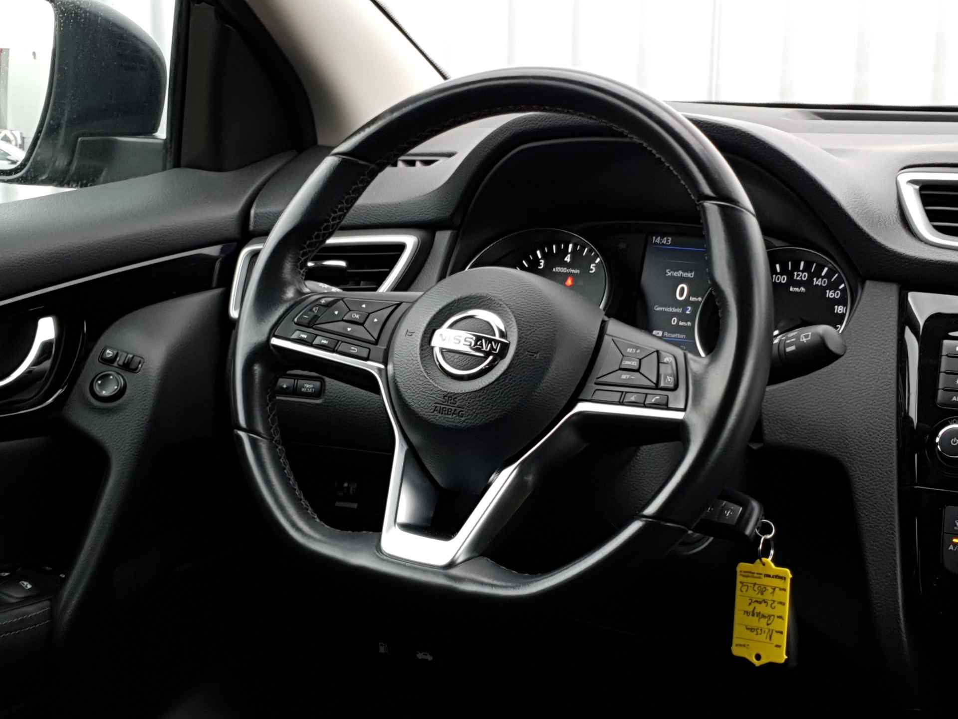 Nissan QASHQAI 1.3 DIG-T Business Edition | Achteruitrijcamera | Adaptieve Cruise Control | - 11/28