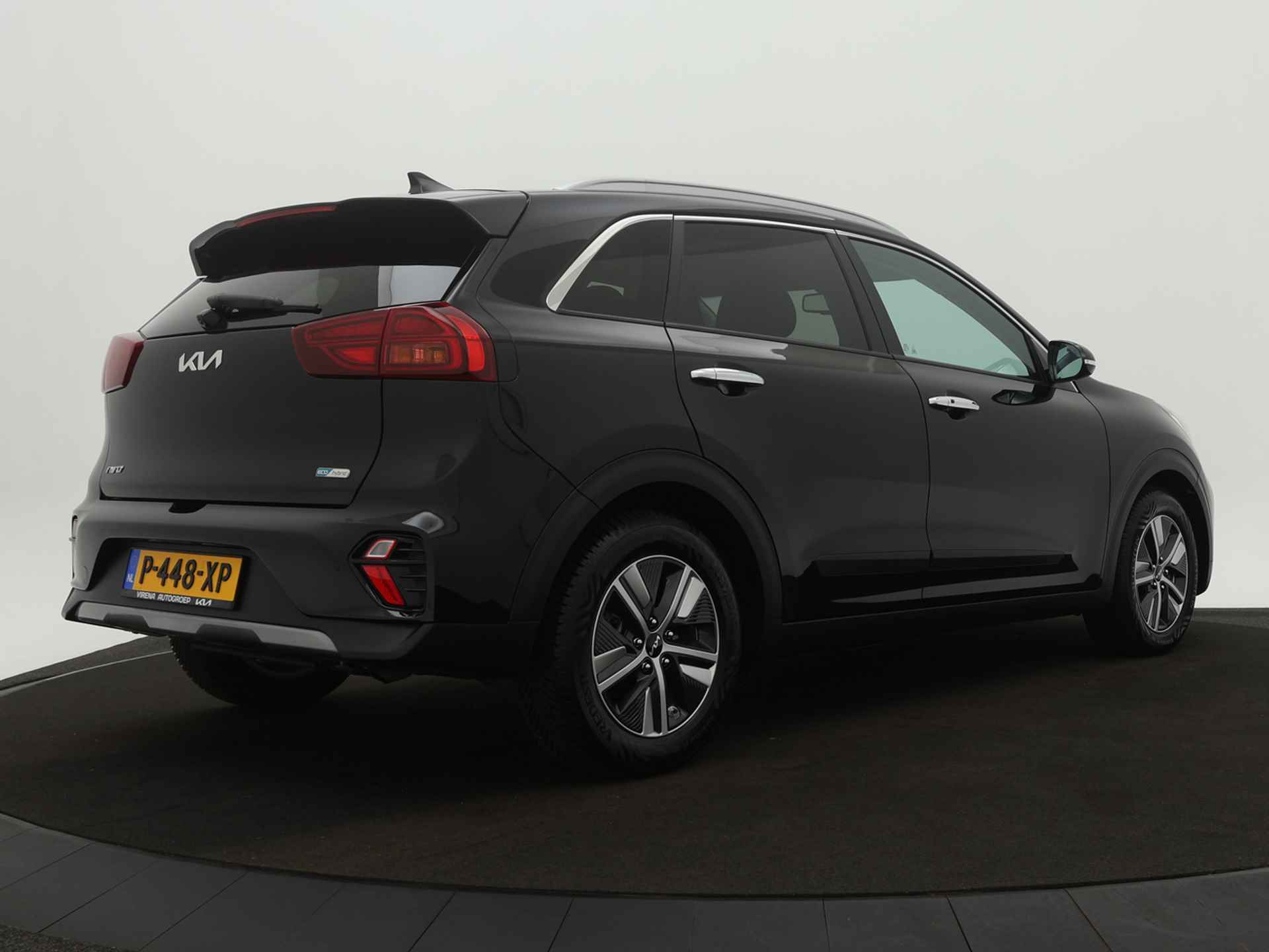 Kia Niro 1.6 GDi Hybrid ExecutiveLine - Navigatie - LED koplampen - Lederen bekleding - Stoel- en stuurverwarming/verkoeling - Fabrieksgarantie tot 07-2029 - 8/41