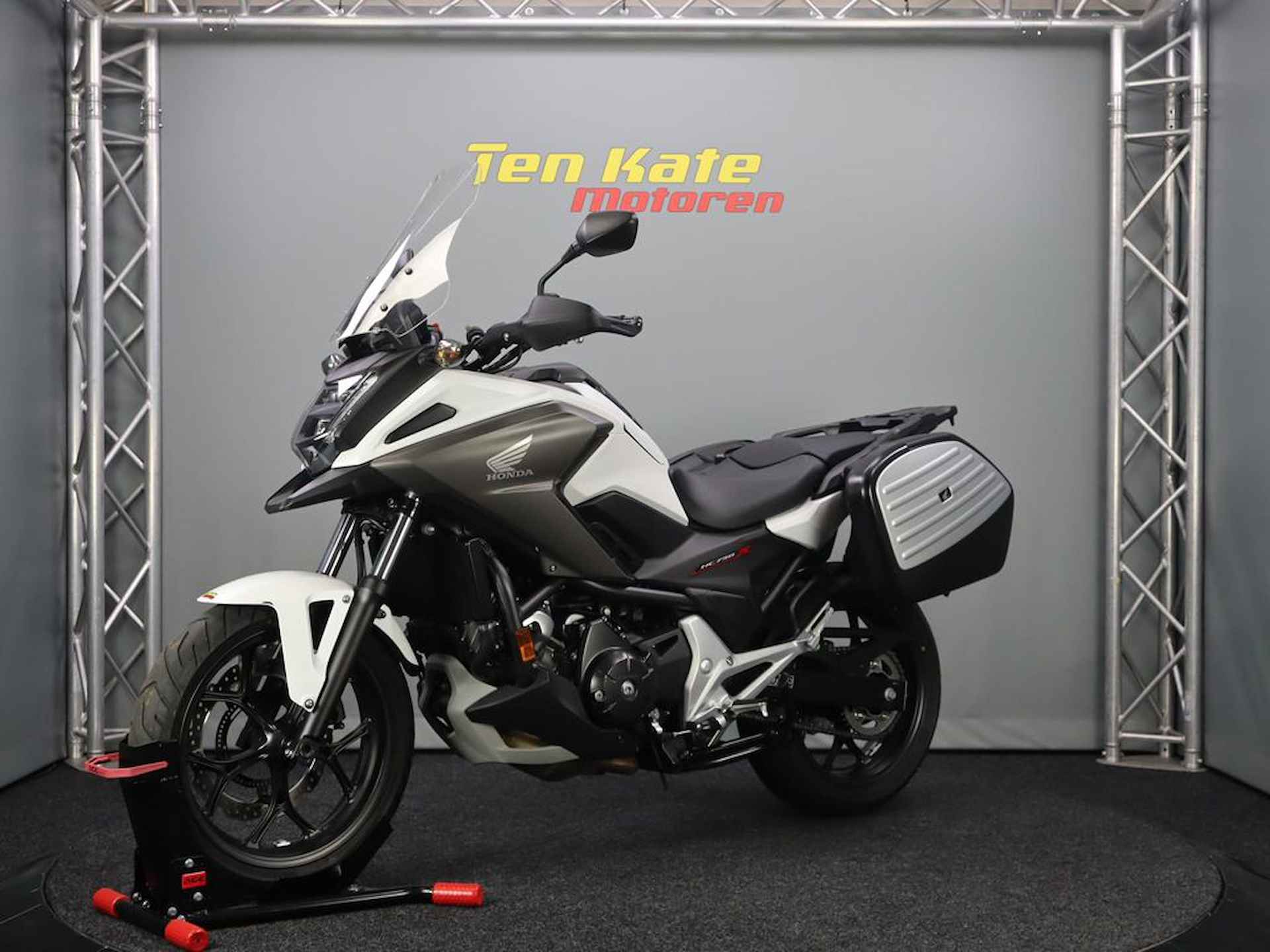 Honda NC 750 X ABS - 6/12