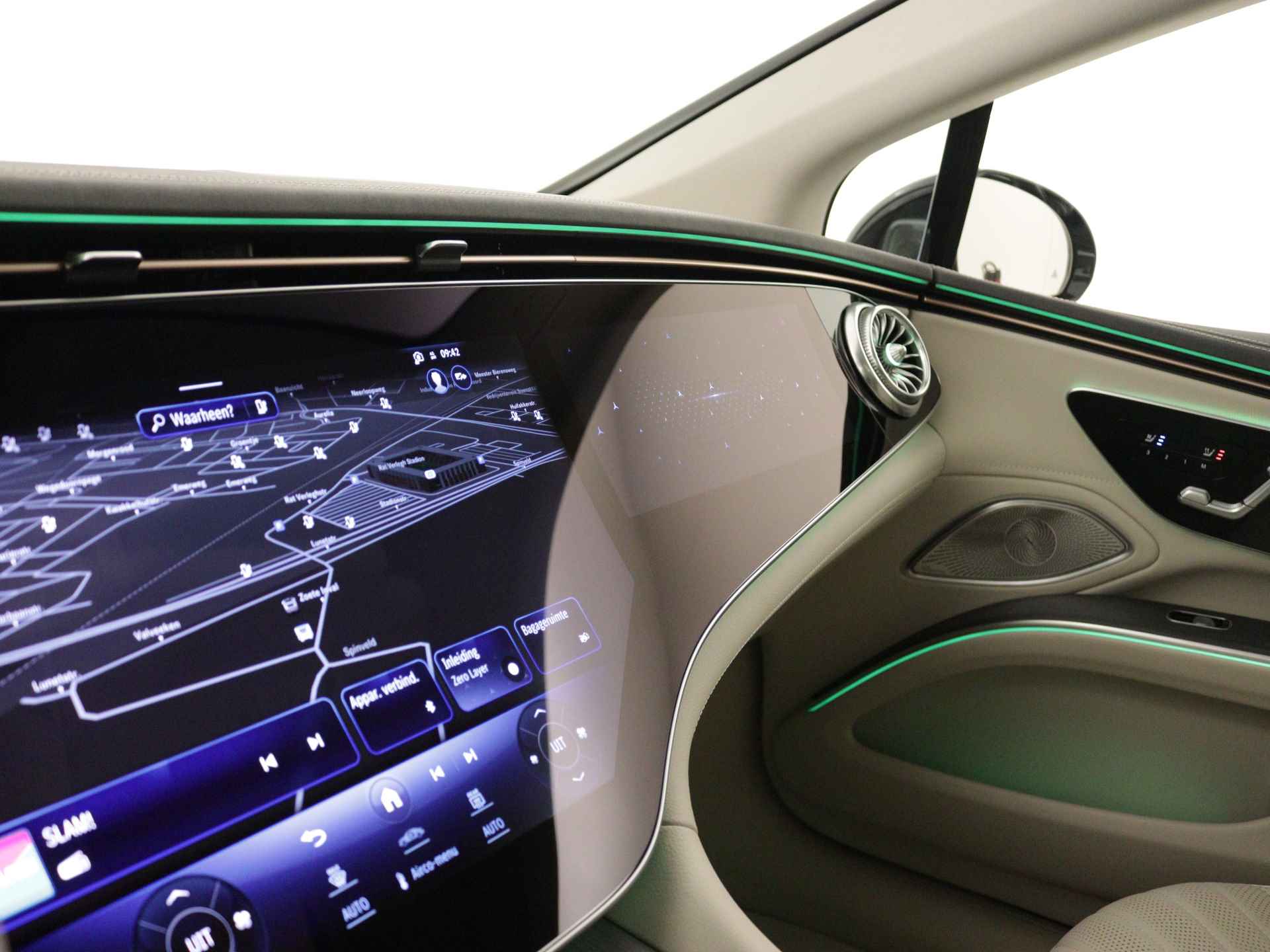 Mercedes-Benz EQS 450+ AMG Line 108kWh | Oled-voorpassagiersdisplay |  PRE-SAFE®-systeem | Stoelventilatie/-verwarming voorstoelen | Akoestiek comfortpakket | KEYLESS GO-comfortpakket | Rij-assistentiepakket Plus | - 21/37