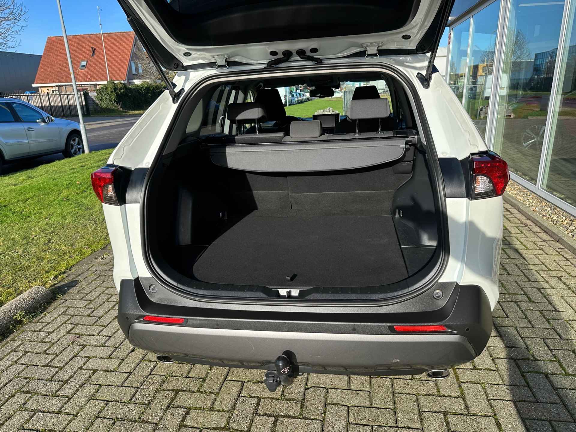 Toyota RAV4 2.5 Hybrid Parelmoer 1 jaar garantie. - 12/34