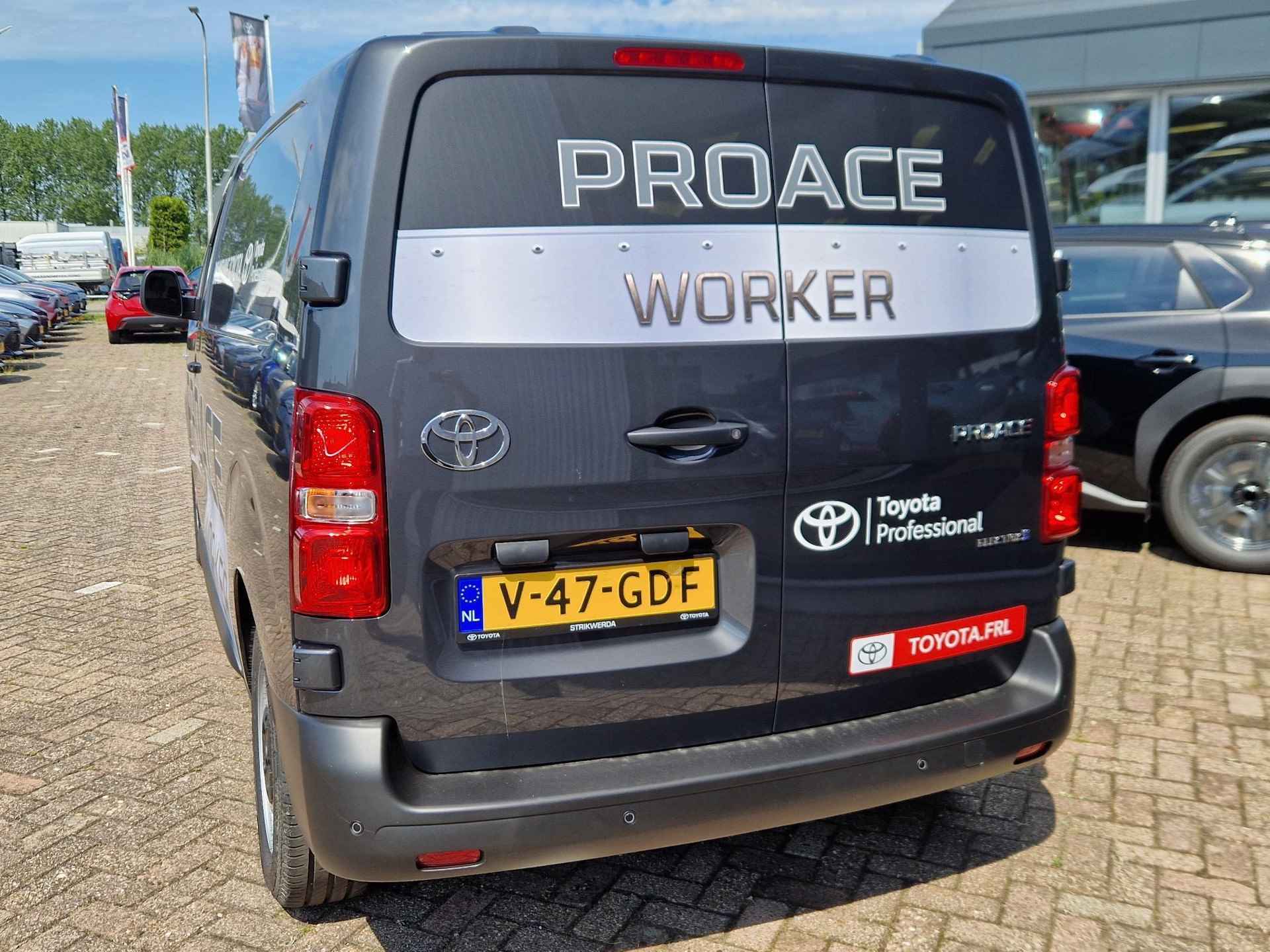 Toyota PROACE ELECTRIC 75kwh |AC|Cruise.C|TRekh.|ESC+HSC|TPCS|PDC|Carplay|Mtlc. 2024 BELASTINGVOORDEEL - 3/16