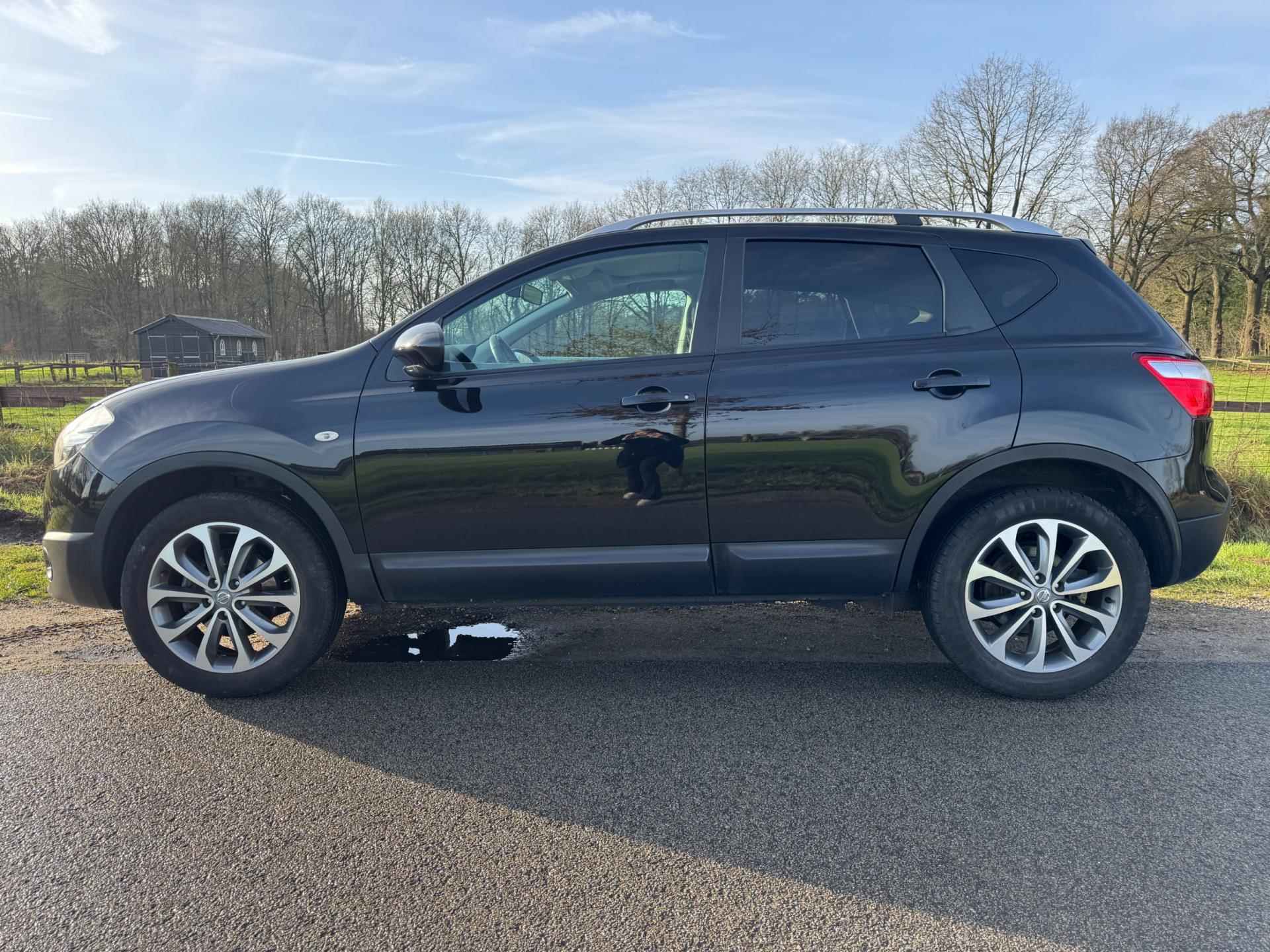 Nissan Qashqai 1.6 Connect Edition met navigatie, camera en panoramadak - 3/28