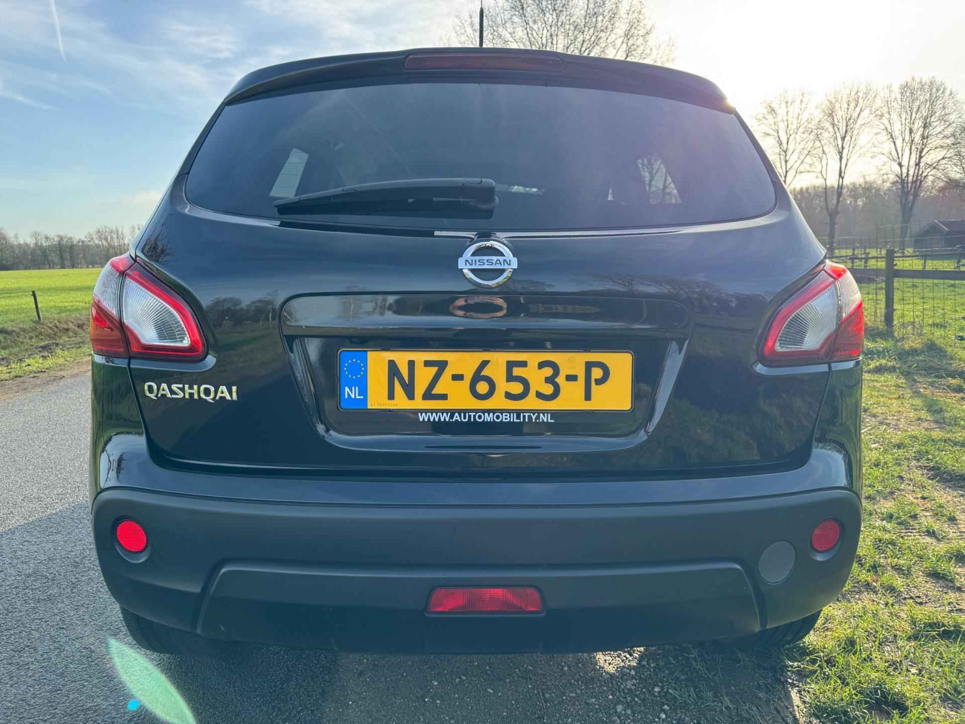 Nissan Qashqai 1.6 Connect Edition met navigatie, camera en panoramadak - 6/28