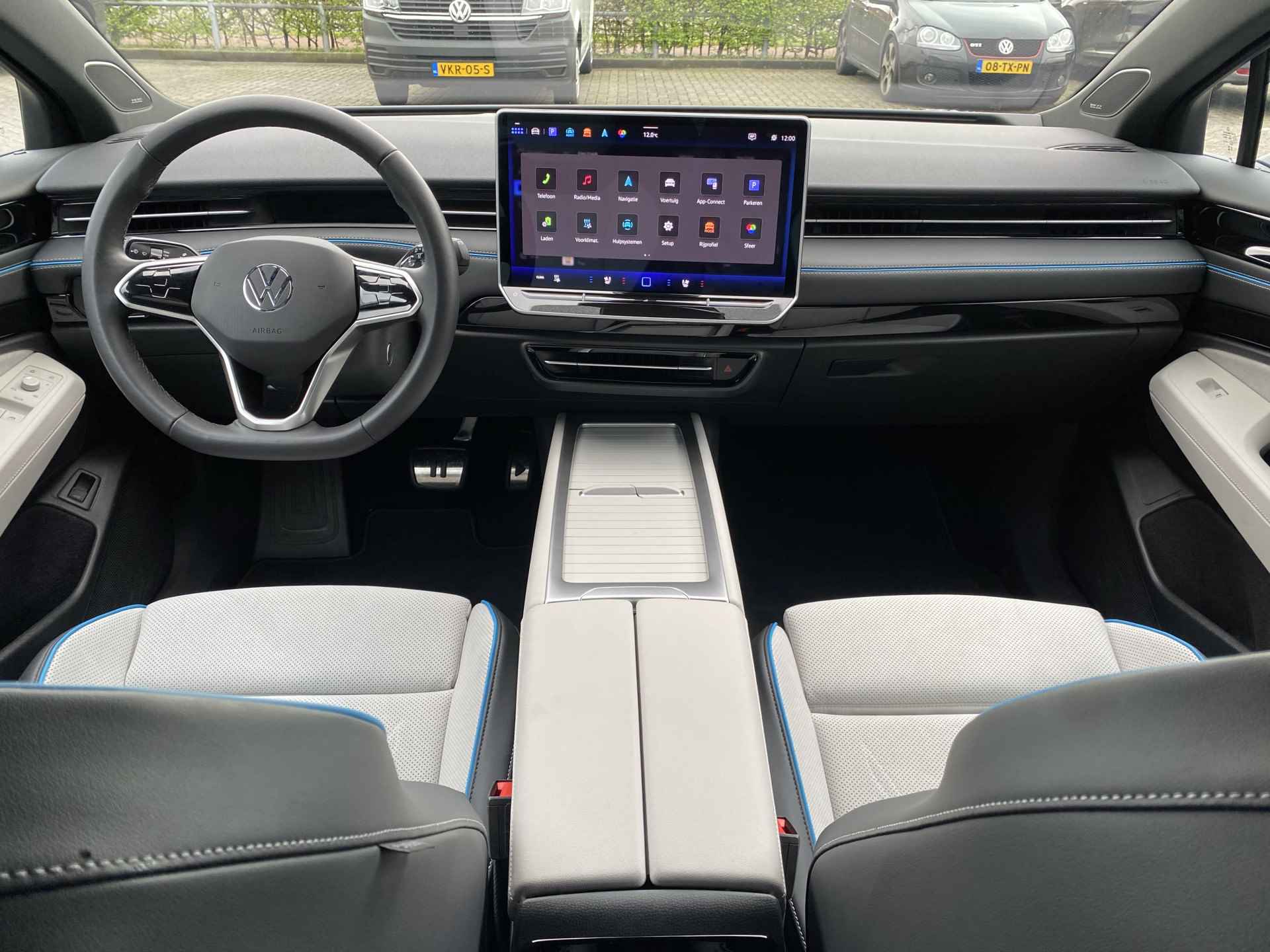 Volkswagen ID.7 Pro Business 77 kWh Navigatie / App/ connect / Headup display / Keyless / El. zetels SEPP Subsidie € 2.000,= mogelijk! - 8/22