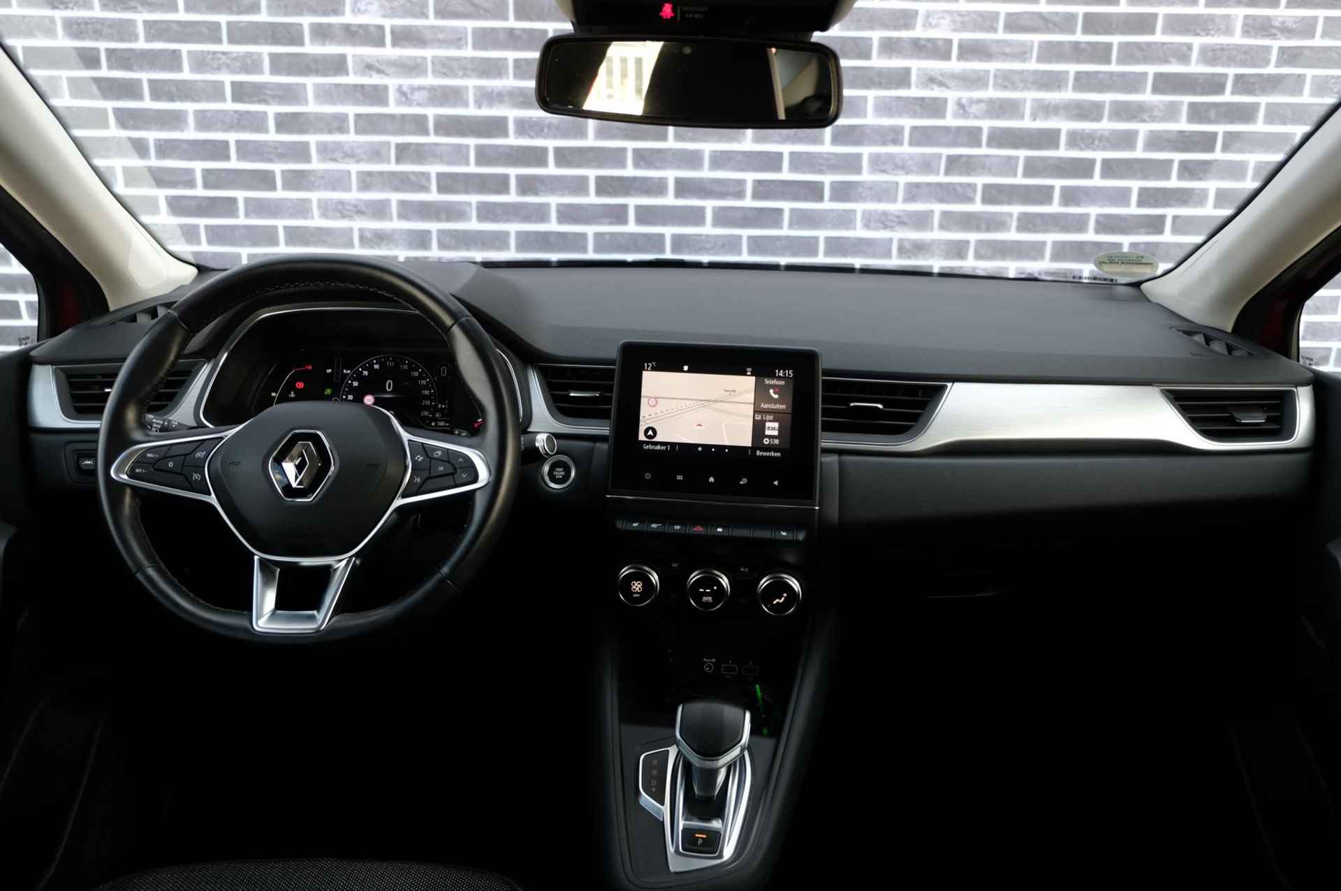 Renault Captur 1.3 TCe 140 Intens | Cruise Control | PDC | Camera | Navigatie | Apple Carplay / Android Auto | Stoel / Stuur Verwarming | Voorruit Verwarming | Led-Verlichting | - 9/33