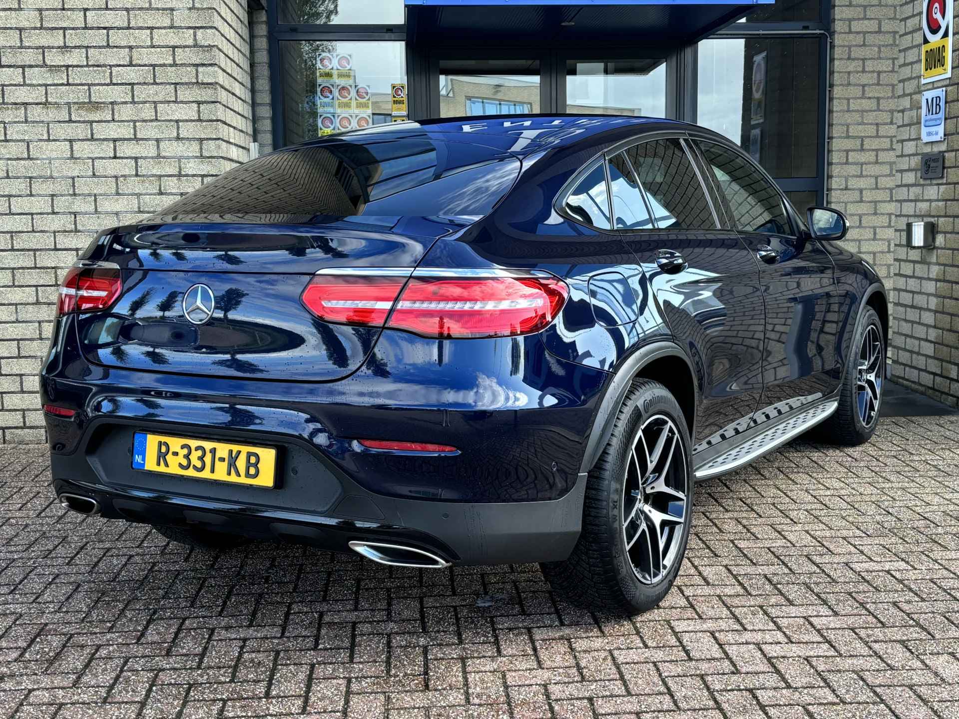 Mercedes-Benz GLC Coupé 250 4 Matic AMG STYLING-CAMERA-COMAND-TREKHAAK-COMPLEET - 3/30