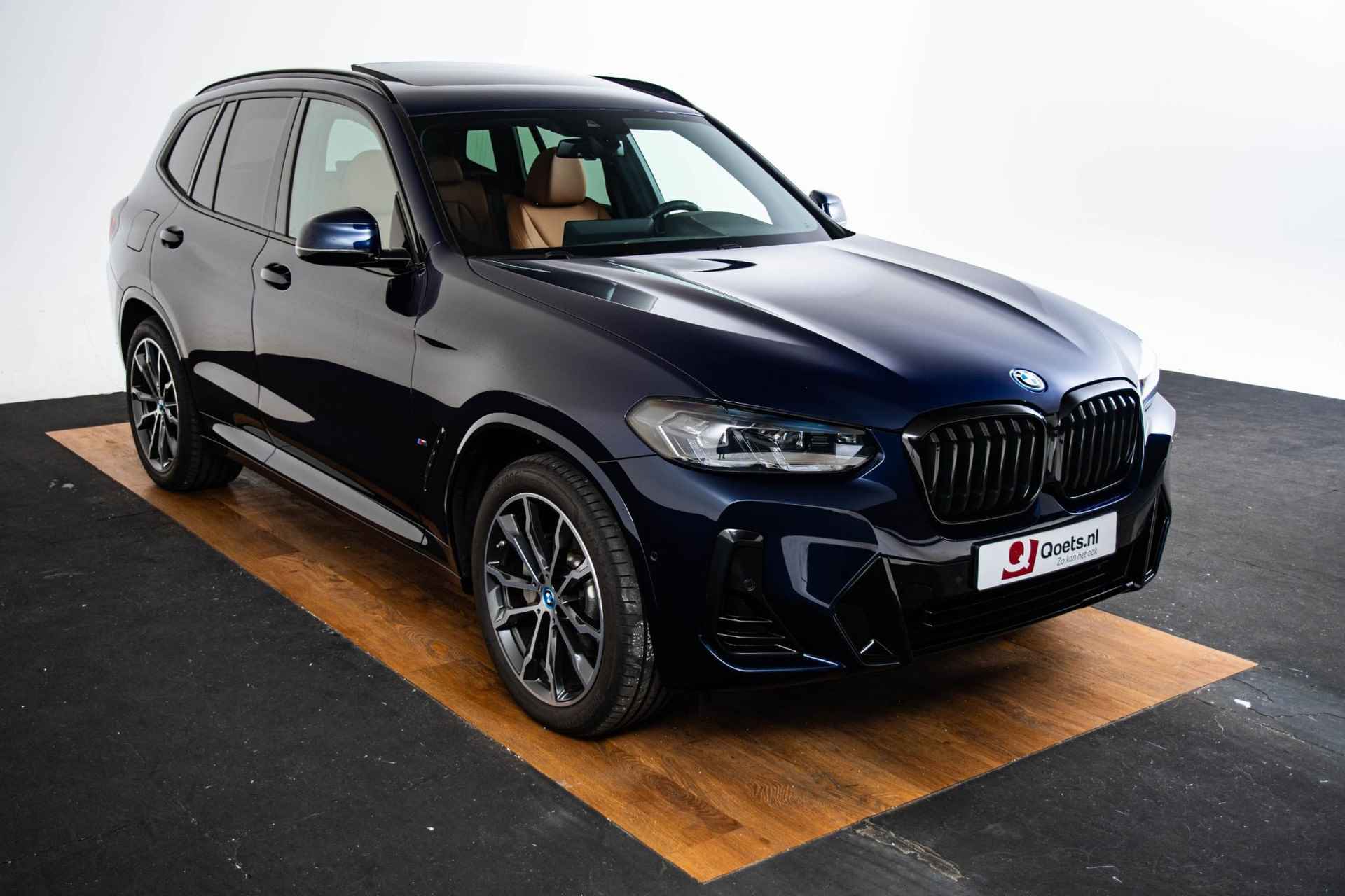 BMW X3 xDrive30e High Executive M Sport - Panoramadak - Comfort Access - adaptive LED - Parking Assistant - Individual Lak - Stoel en stuurverwarming - Dempend glas - 36/72