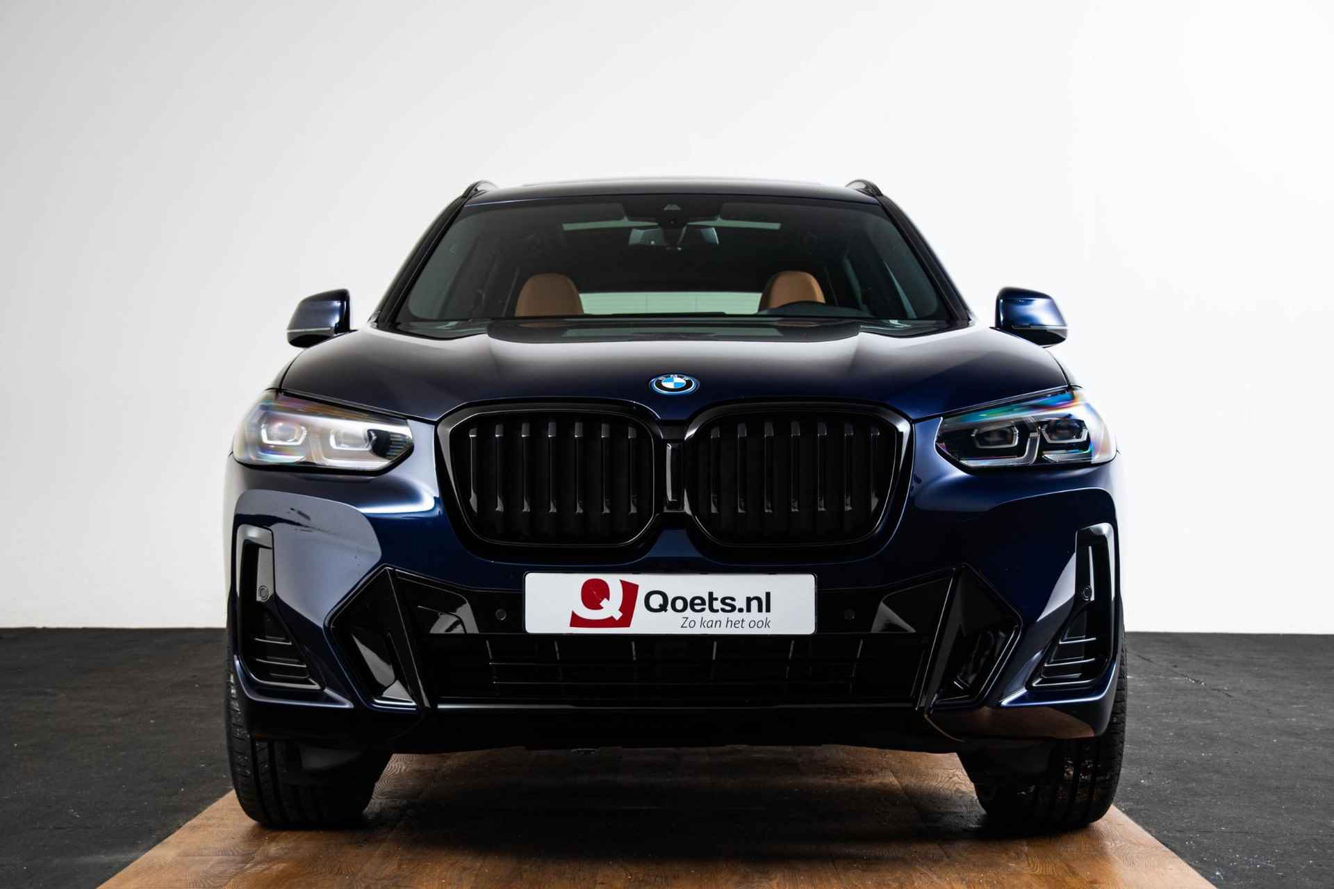 BMW X3 xDrive30e High Executive M Sport - Panoramadak - Comfort Access - adaptive LED - Parking Assistant - Individual Lak - Stoel en stuurverwarming - Dempend glas - 56/72