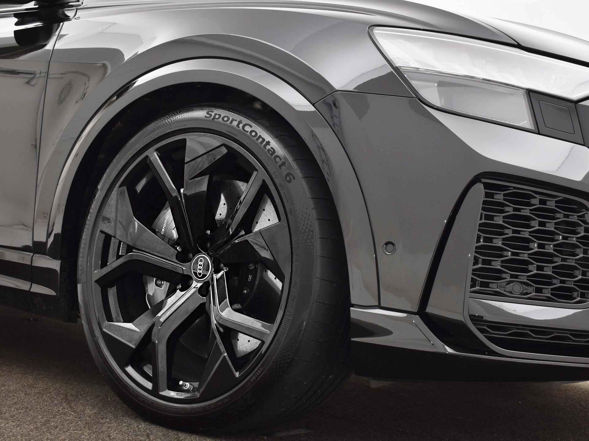 Audi RSQ8 4.0 Tfsi RSQ8-APR 700pk Tiptronic Quattro | B&O 3D | Luchtvering | Keramisch | 360 Camera | Sport Uitlaat | RS Dynamic Pakket | Panoramadak | Audi Exclusive Interieur | 23'' Inch | Garantie t/m 08-08-2024 of 100.000km - 5/60