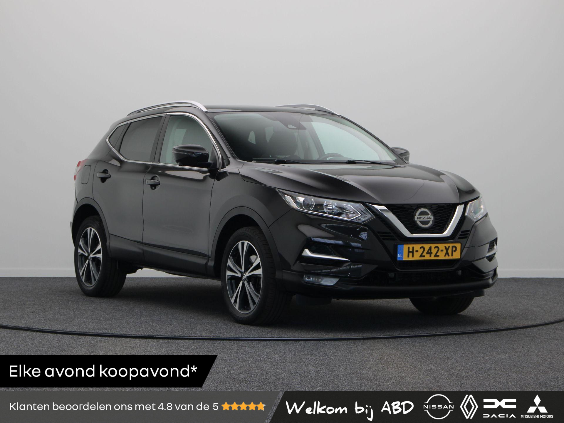 Nissan Qashqai 140pk DIG-T N-Connecta | 360 graden camera | Apple Carplay/Android Auto | Panoramadak | Cruise control |