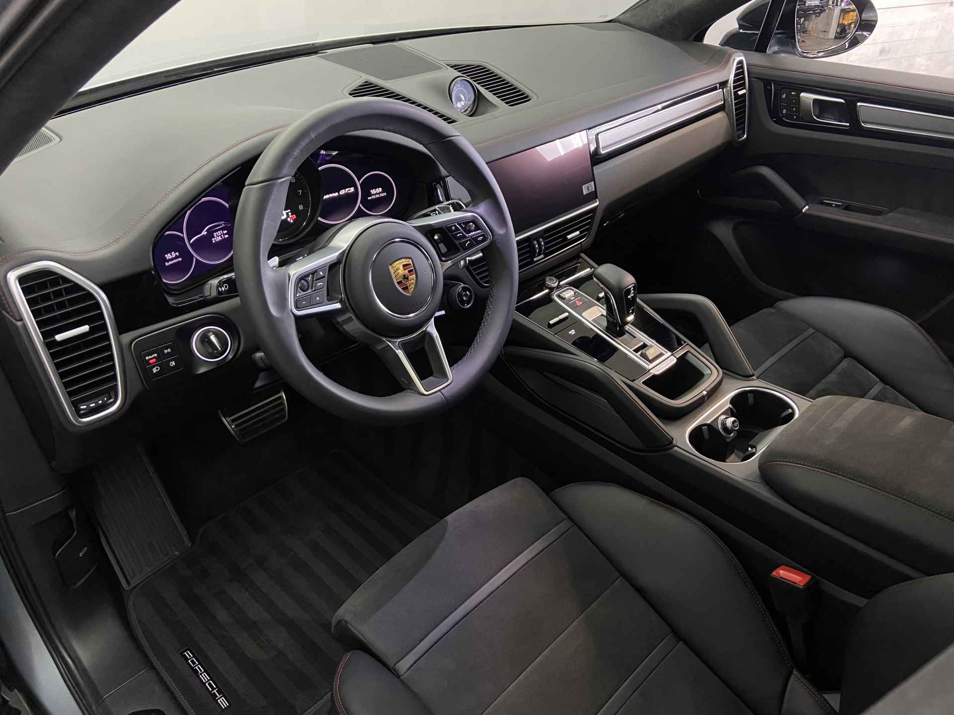 Porsche Cayenne Coupé 4.0 GTS✅Panoramadak✅Chrono Pakket✅Luchtvering✅Trekhaak✅Sfeerverlichting✅BOSE✅GTS✅ - 6/111