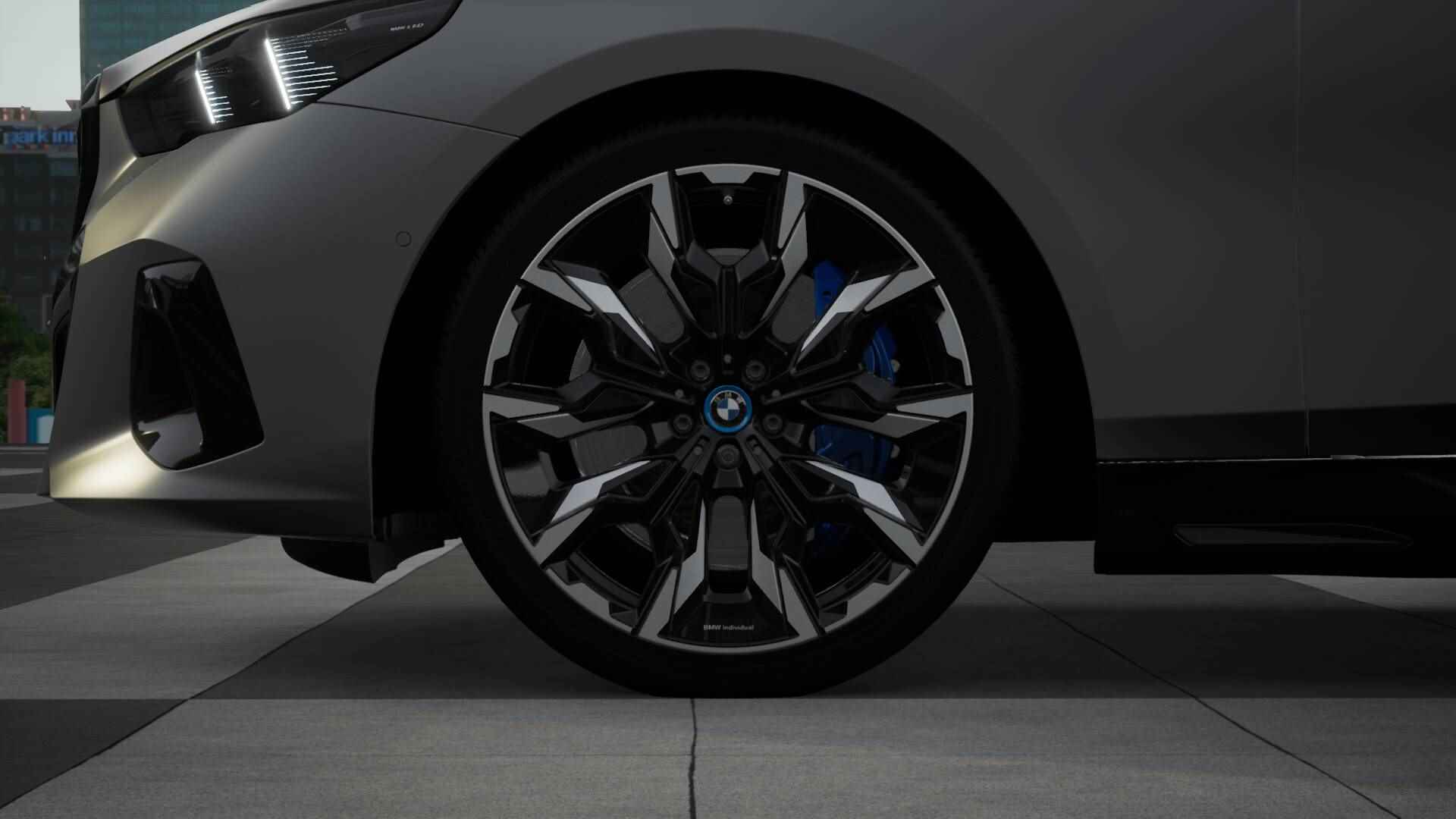 BMW i5 eDrive40 M Sport 84 kWh / Bowers & Wilkins / Adaptieve LED / Parking Assistant Plus / Live Cockpit Professional / Stoelverwarming - 10/11