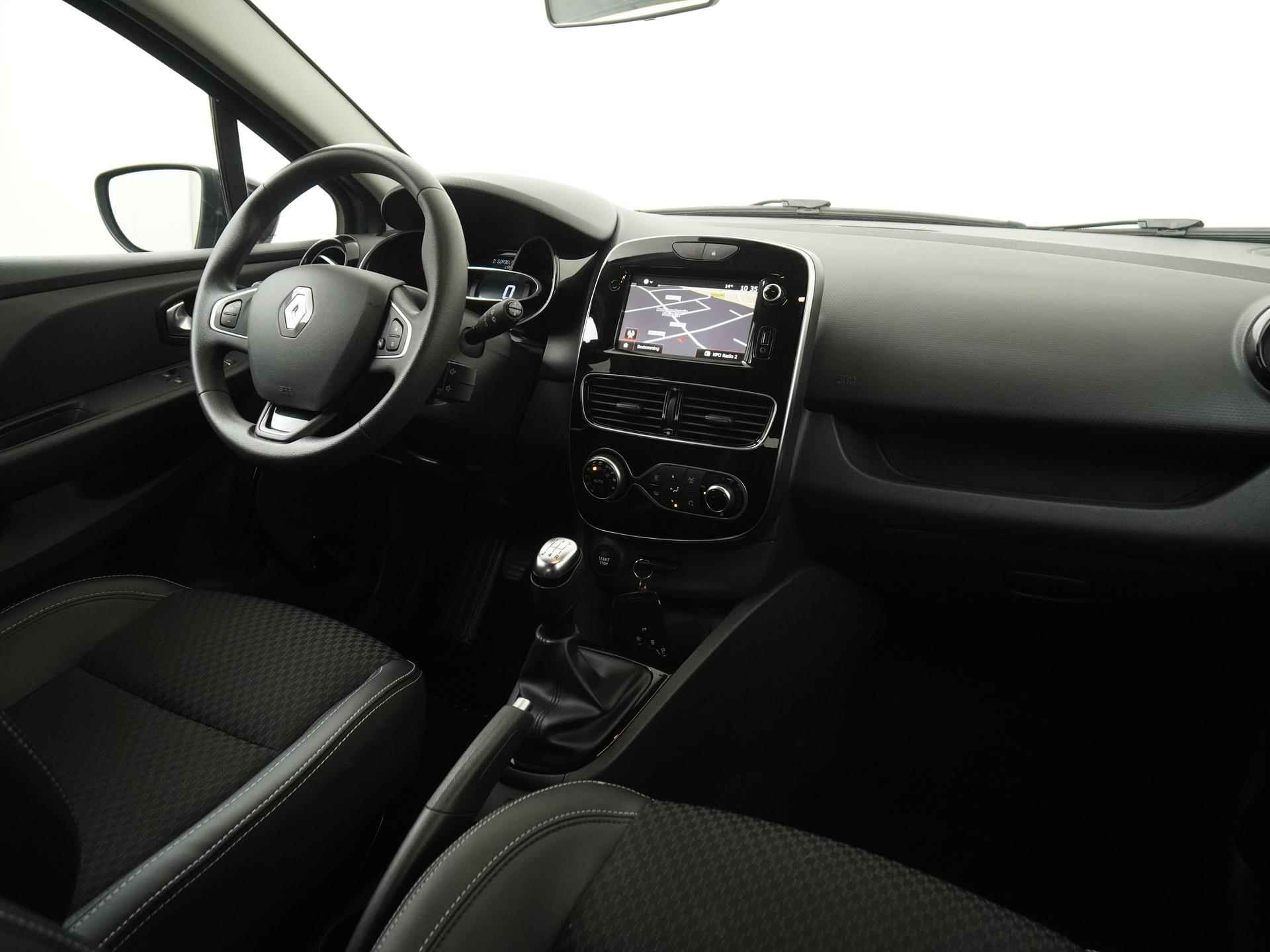 Renault Clio 0.9 TCe Intens | Camera | Navigatie | Zondag Open! - 2/35