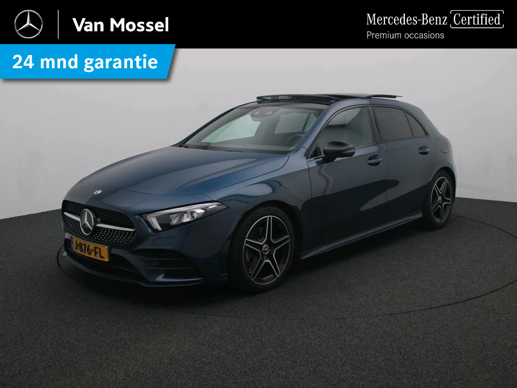 Mercedes-Benz A-klasse 180 Business Solution AMG / Panoramadak / Night Pakket / Stoelverwarming