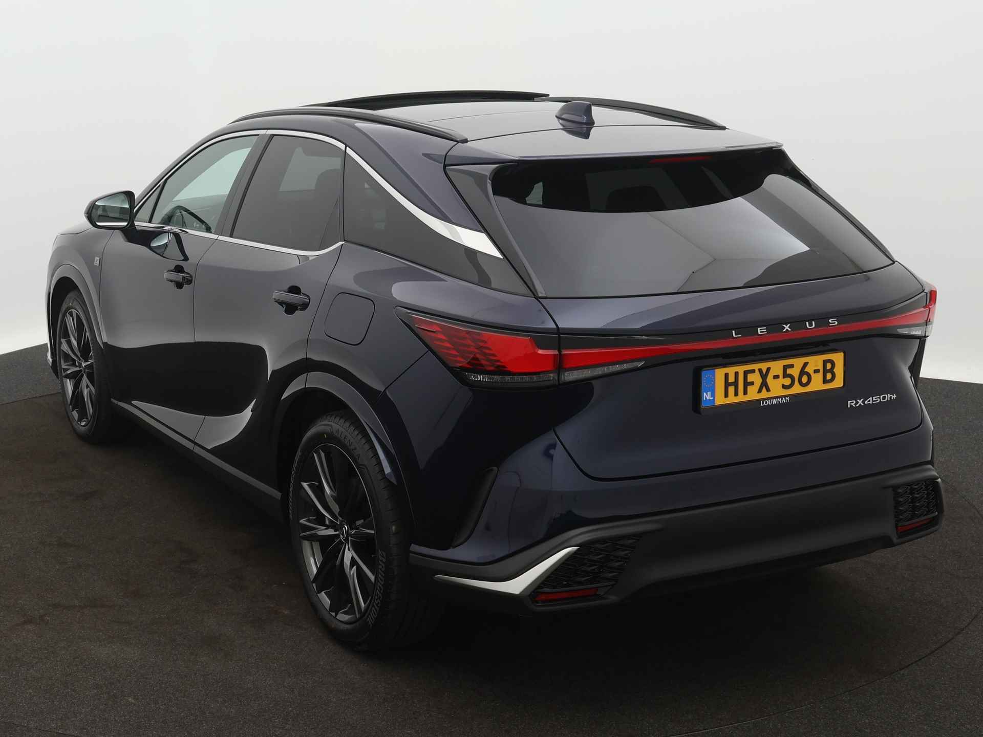 Lexus RX 450+ F Sport Design Plug In Hybrid Limited | Navigatie | Stuur- en Stoelverwarming | Panoramadak | - 3/55