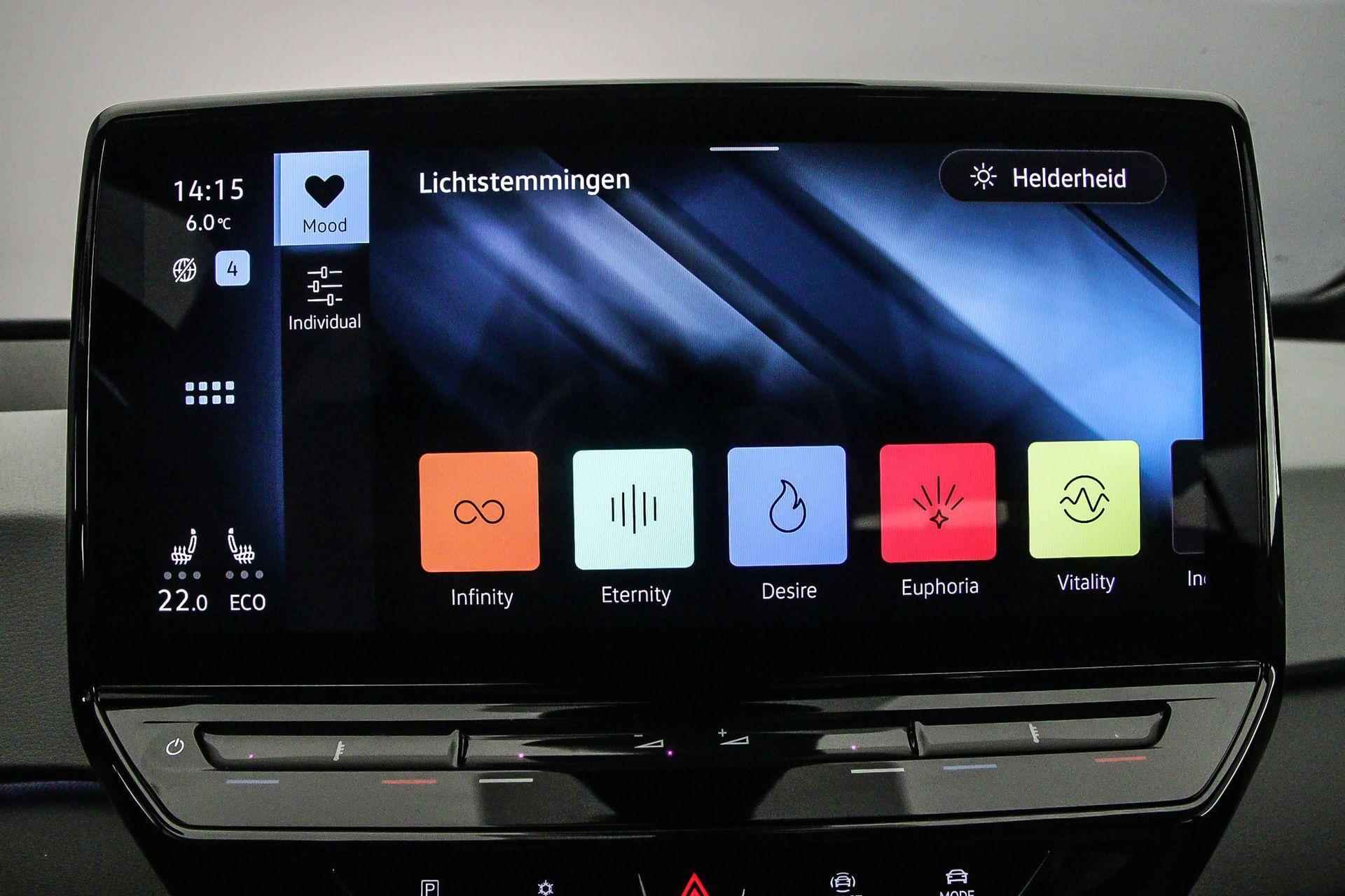 Volkswagen ID.3 Pro S Business 204pk Automaat Warmtepomp, Adaptive cruise control, Achteruitrijcamera, LED matrix koplampen, Navigatie, Stuurwiel verwarmd, Elektrisch verstelbare voorstoelen - 25/50