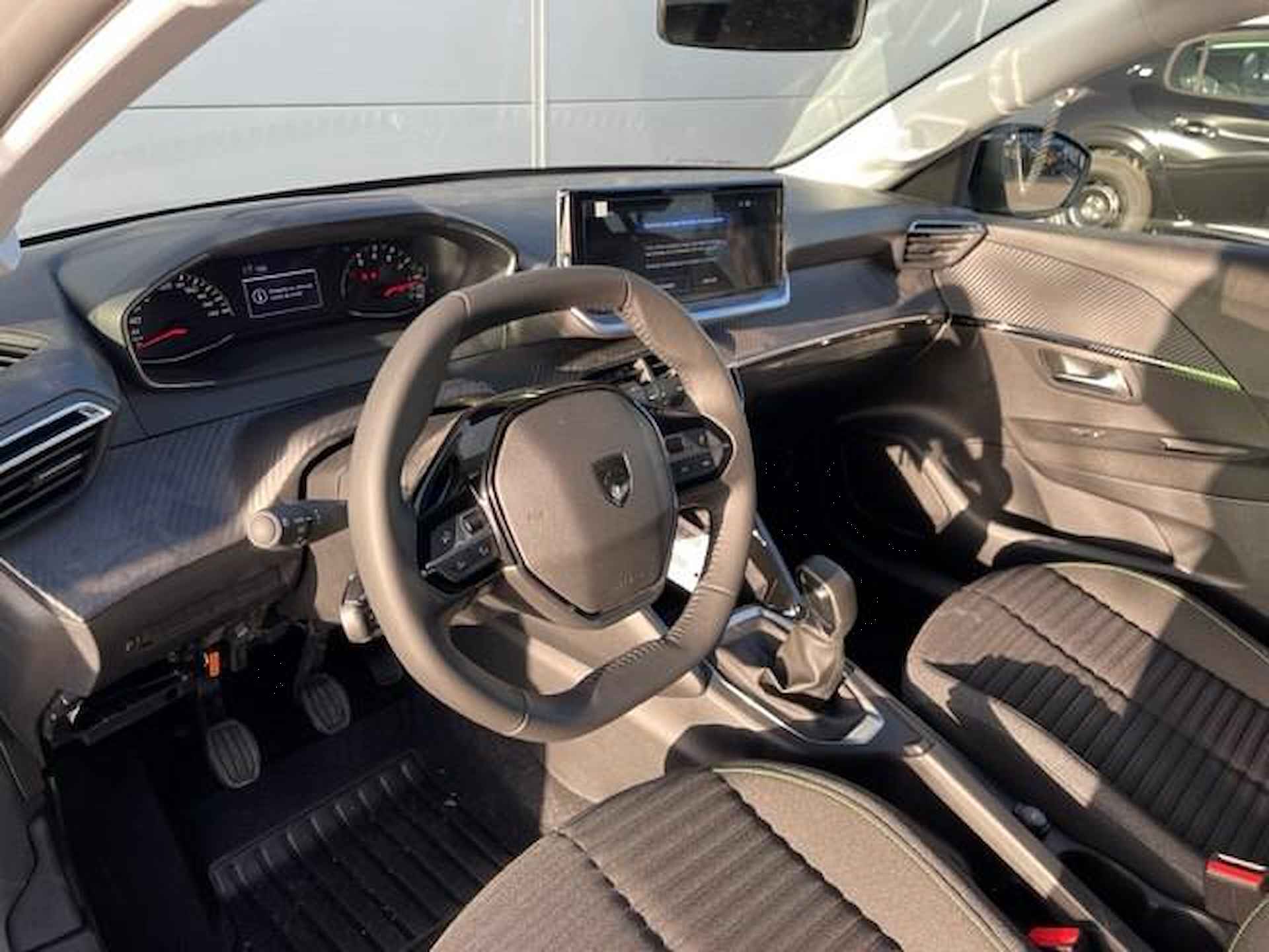 Peugeot 208 1.2 PureTech Allure | Apple Carplay | Cruisecontrol | LED | - 8/27