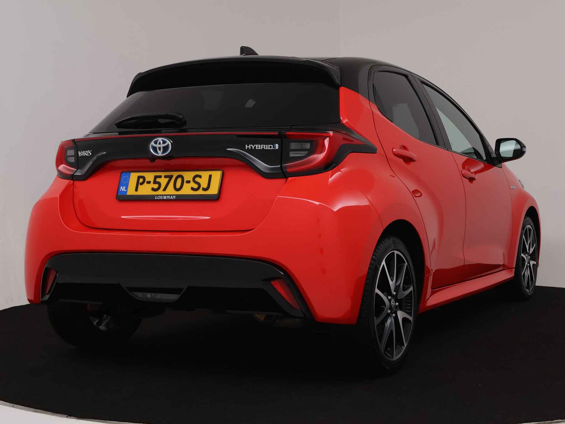 Toyota Yaris 1.5 Hybrid Launch Edition Limited | Head-up Display | Stuur-/Stoelverwarming | Apple Carplay/Android Auto | Adaptive Cruise Control | - 3/40