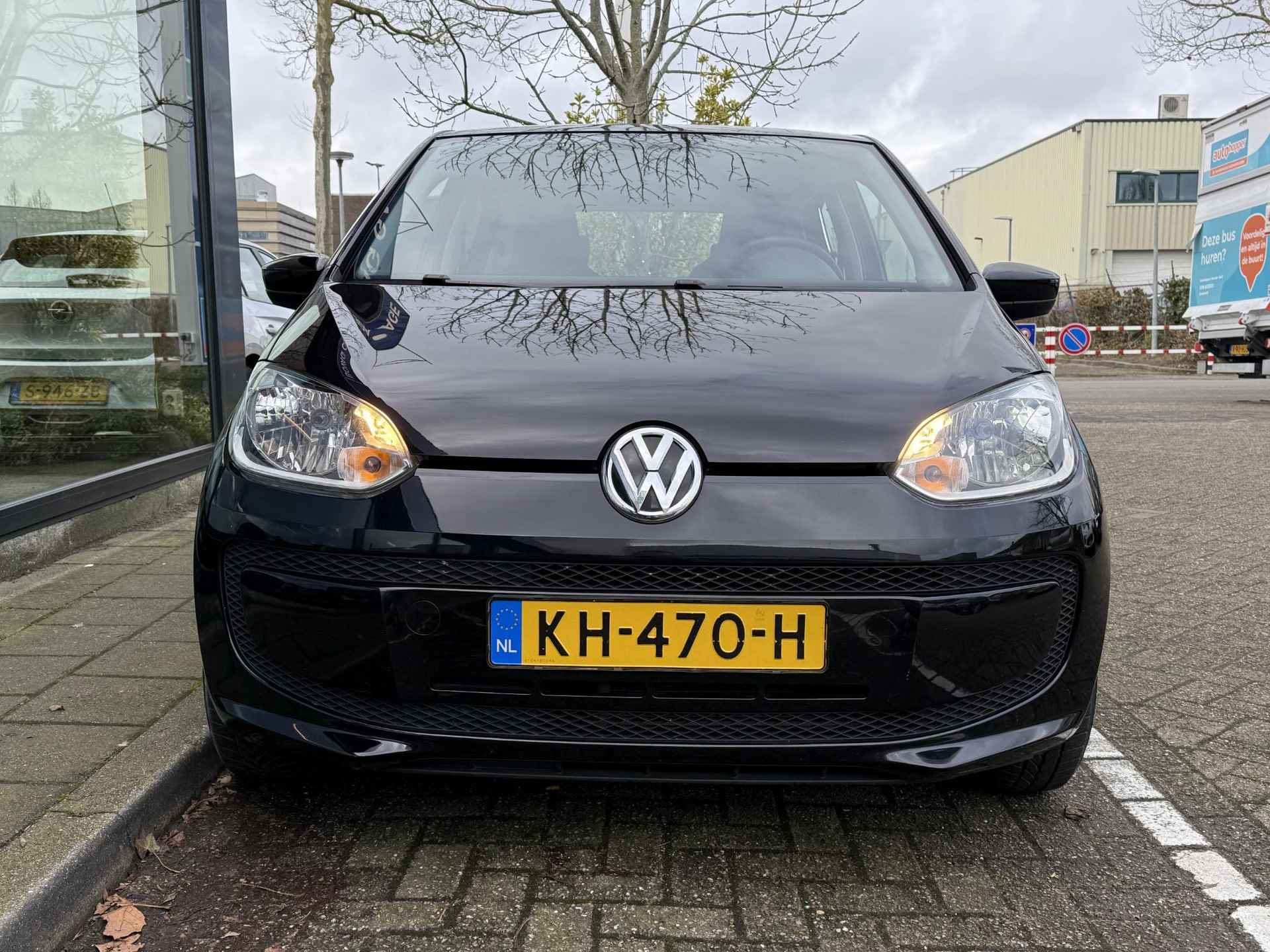 Volkswagen Up! 1.0 high up! BlueMotion - 2/12