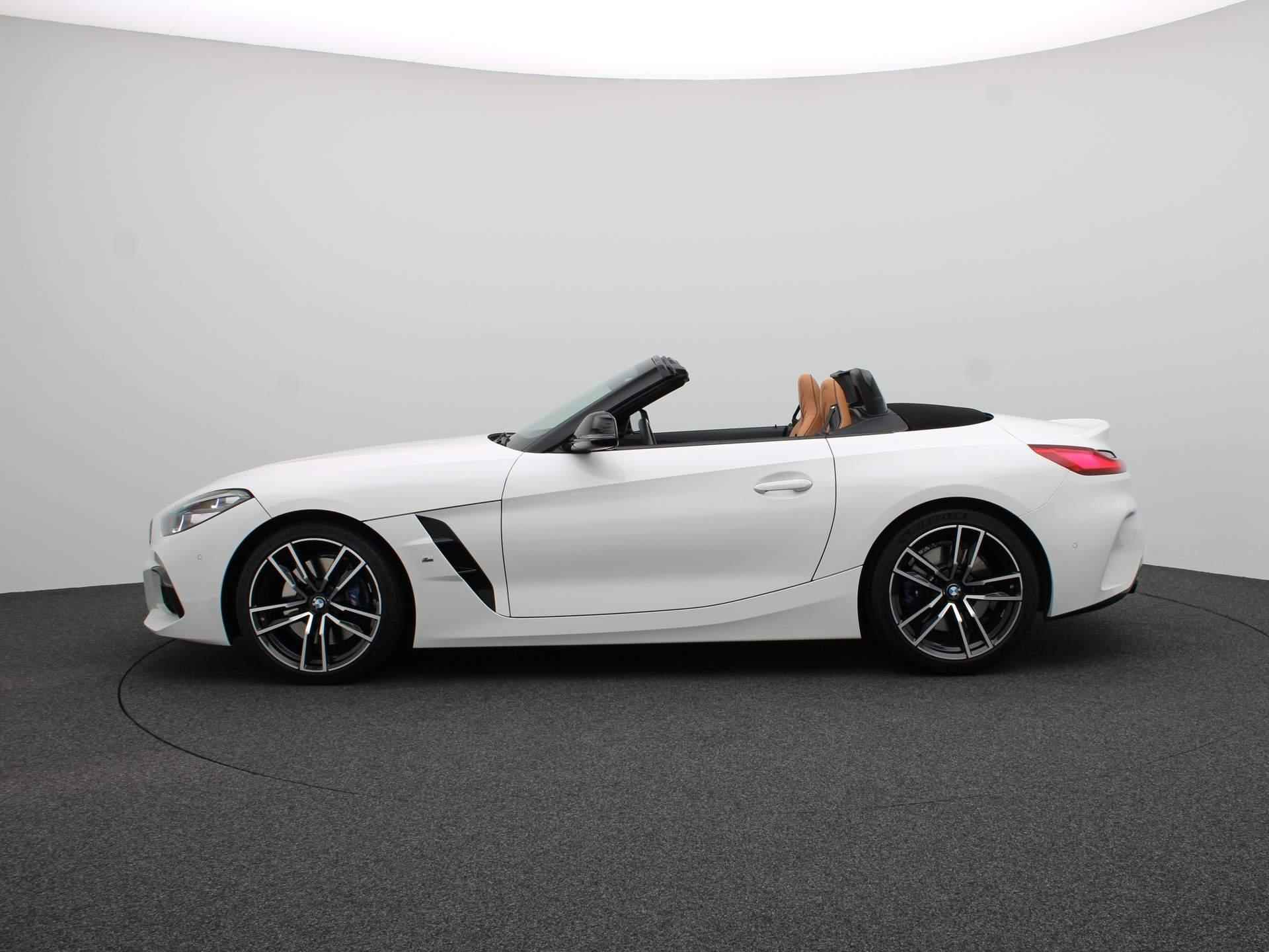 BMW Z4 Roadster sDrive30i High Executive | M Sport Plus Pack | Audio Media Pack | Parking Pack | Safety Pack | Head-Up Display | Harman Kardon | 19'' - 4/26