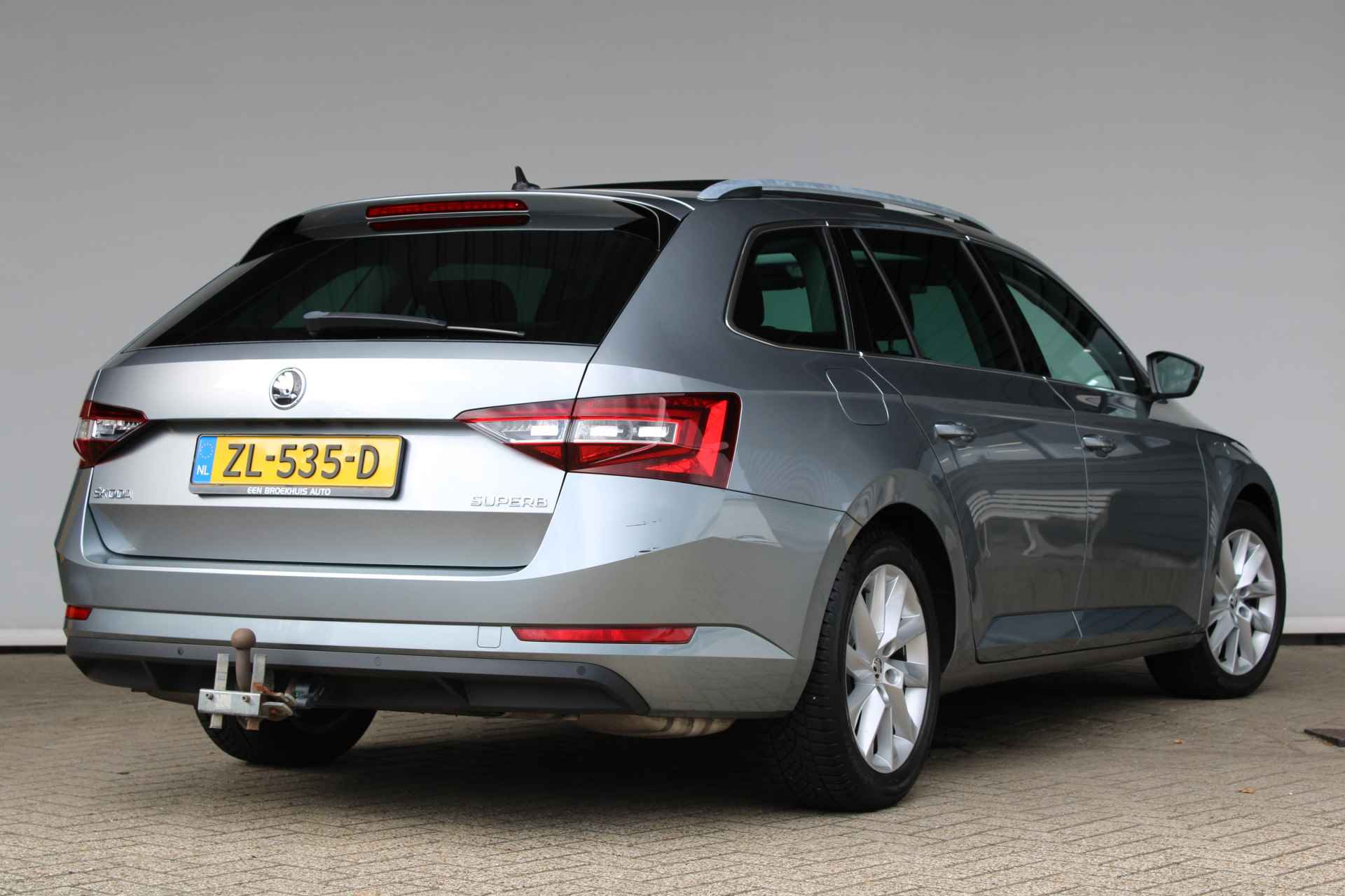 Škoda Superb Combi 1.5 TSI ACT Ambition Business PANO/ LED / CLIMA/STOELVERWARMING/CARPLAY/PARK PILOT/ TREKHAAK - 7/30